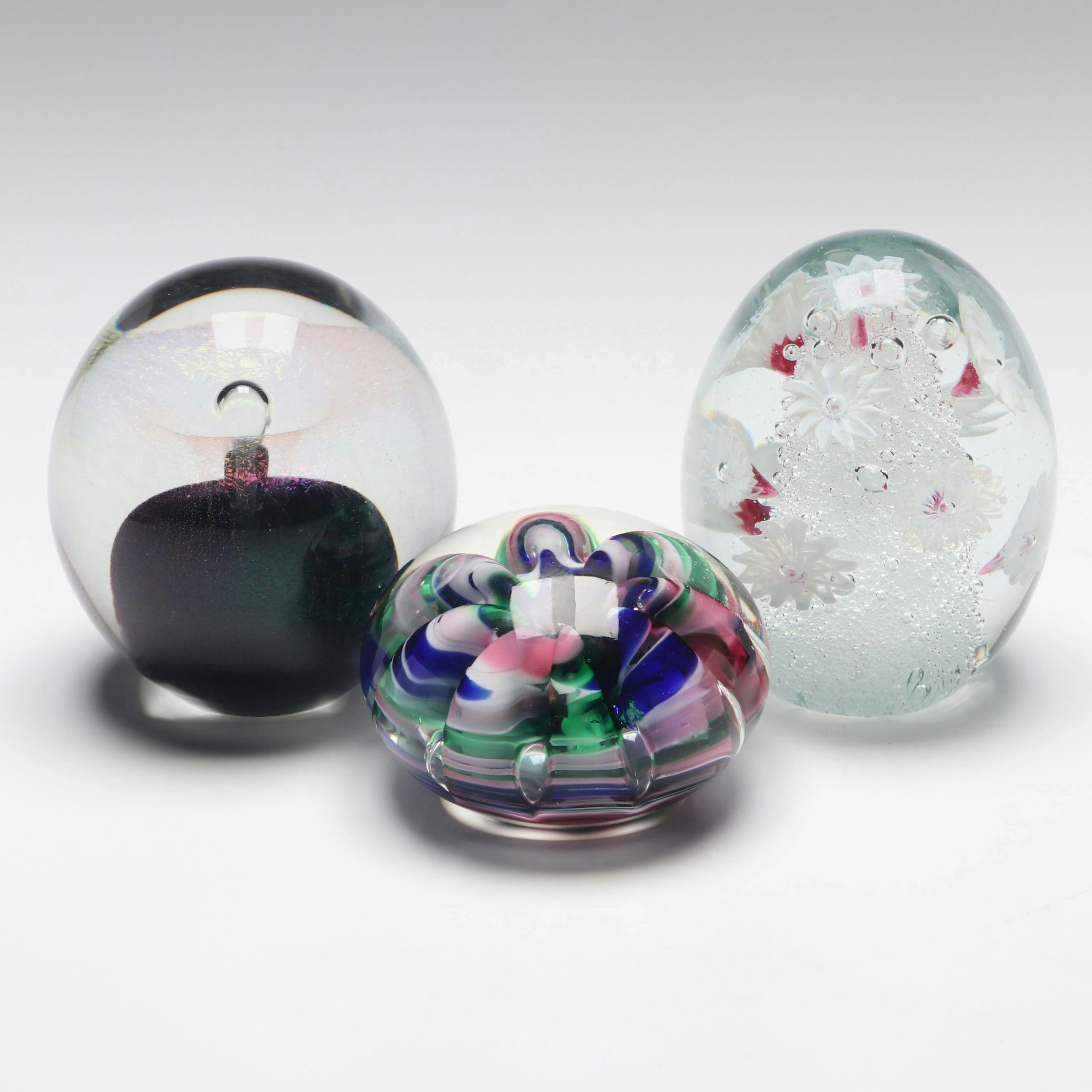Robert Eickholt, Rice, and Other Art Glass Paperweights, Vintage