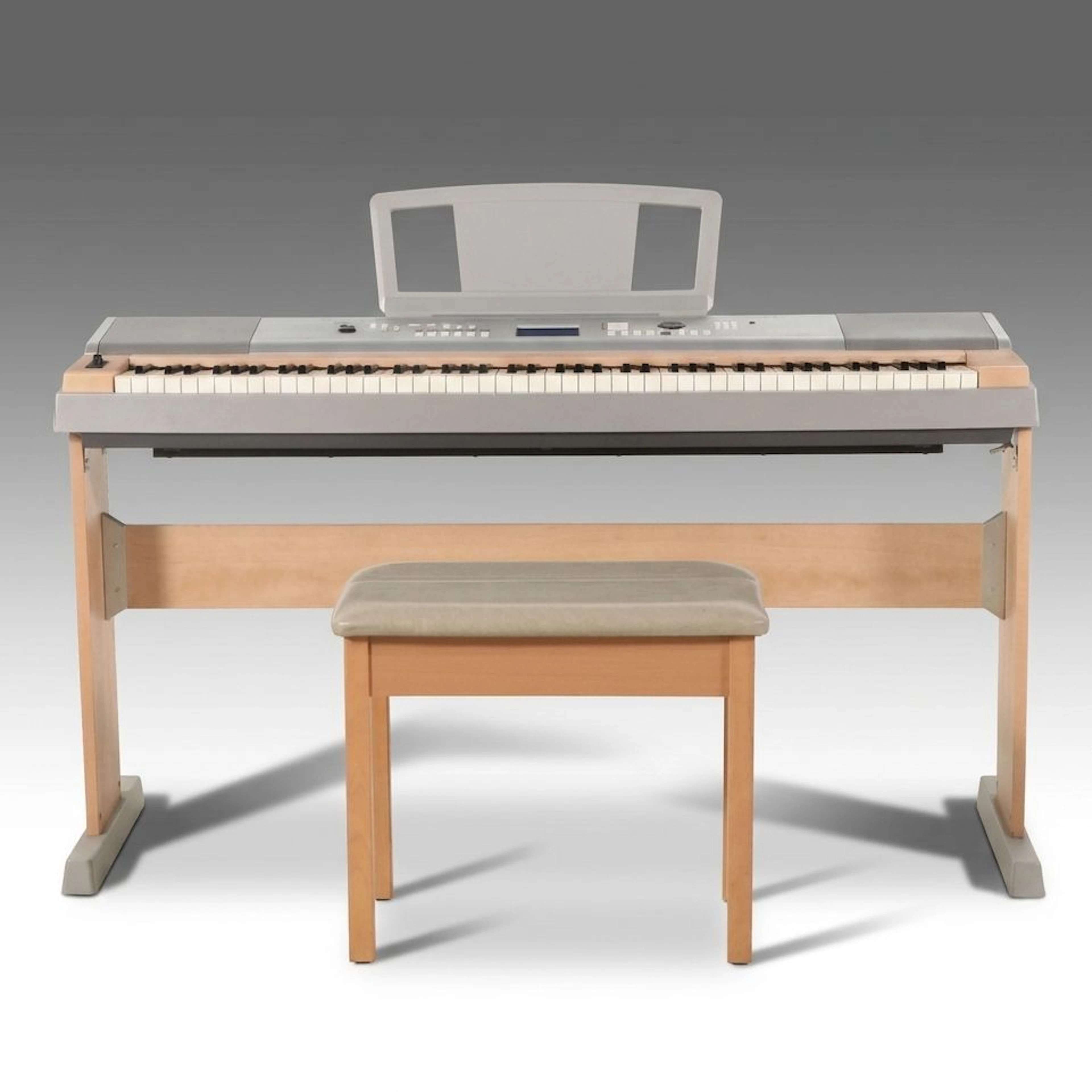 Yamaha "Portable Grand" DGX-620 Keyboard with Bench