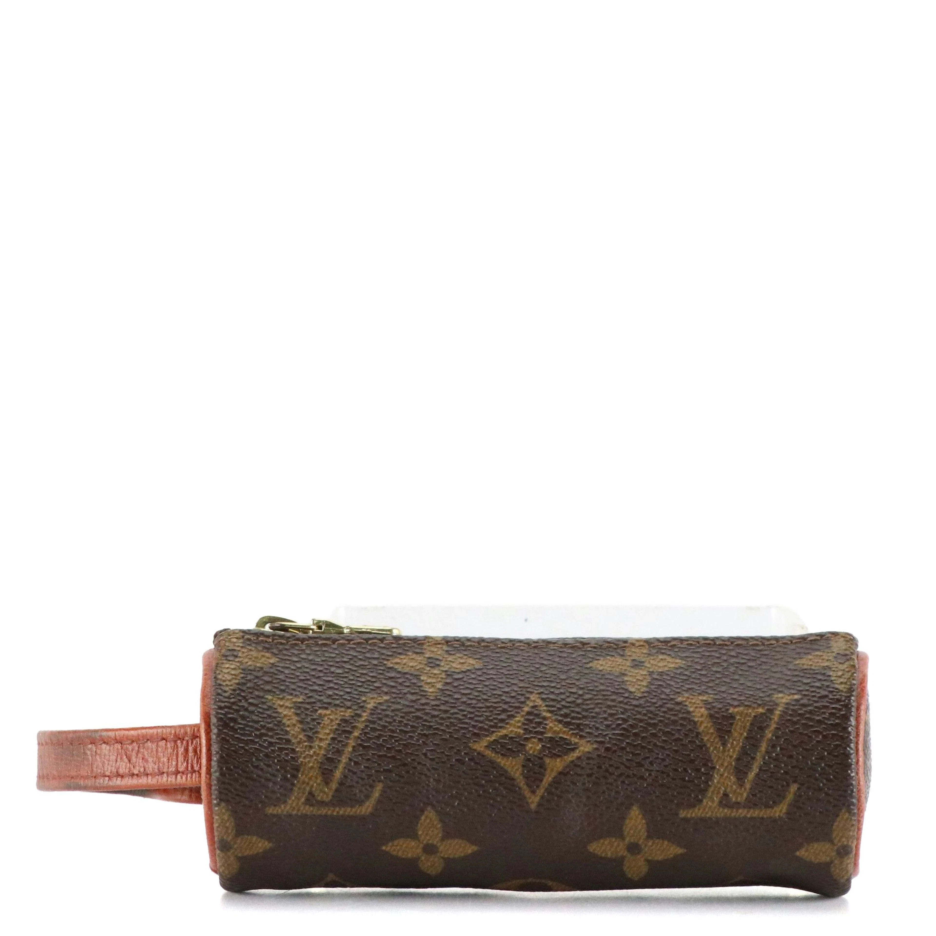 Louis Vuitton Étui Balles de Golf Ball Pouch in Monogram Canvas and