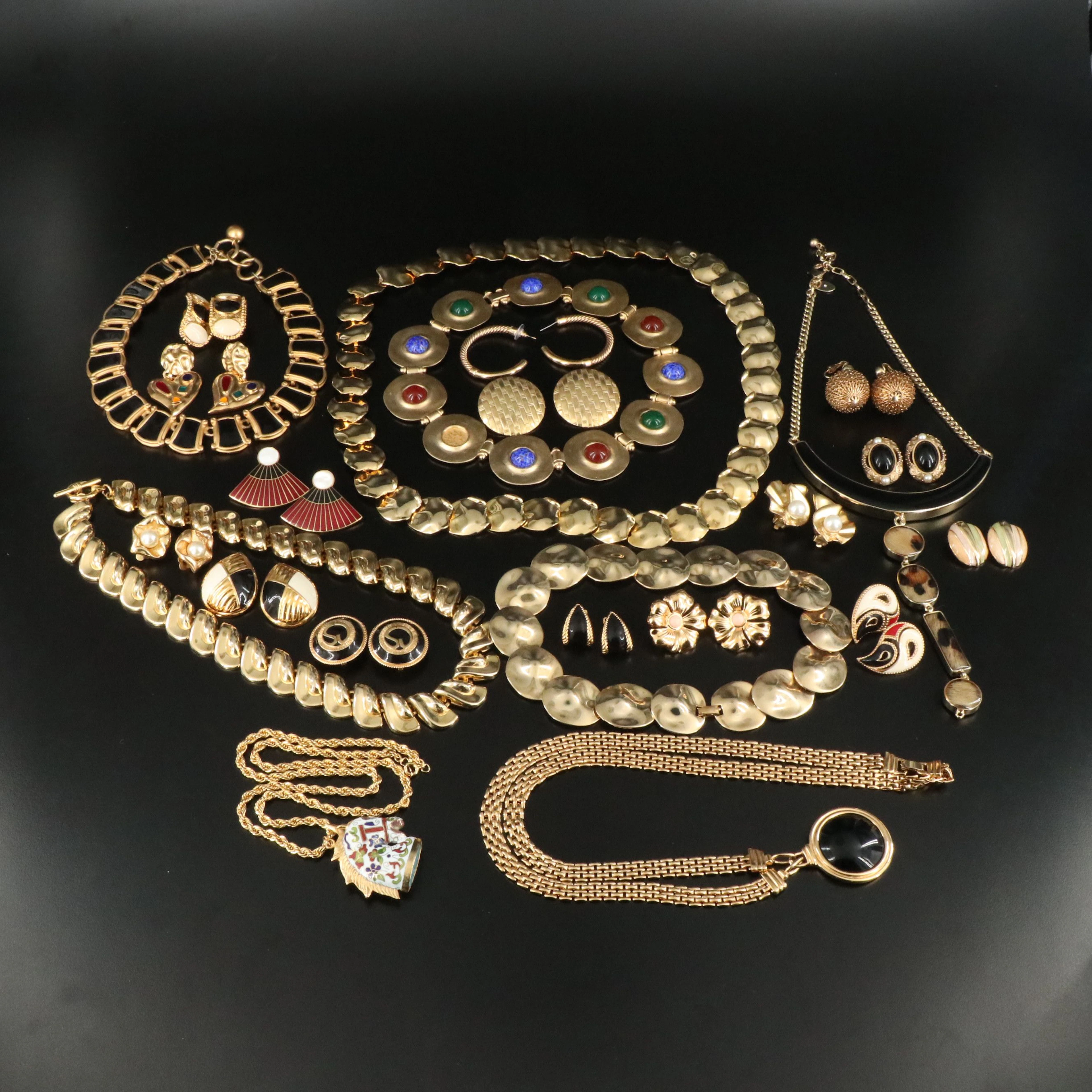 St. John & Kenneth Jay Lane Featured in Jewelry Assortment