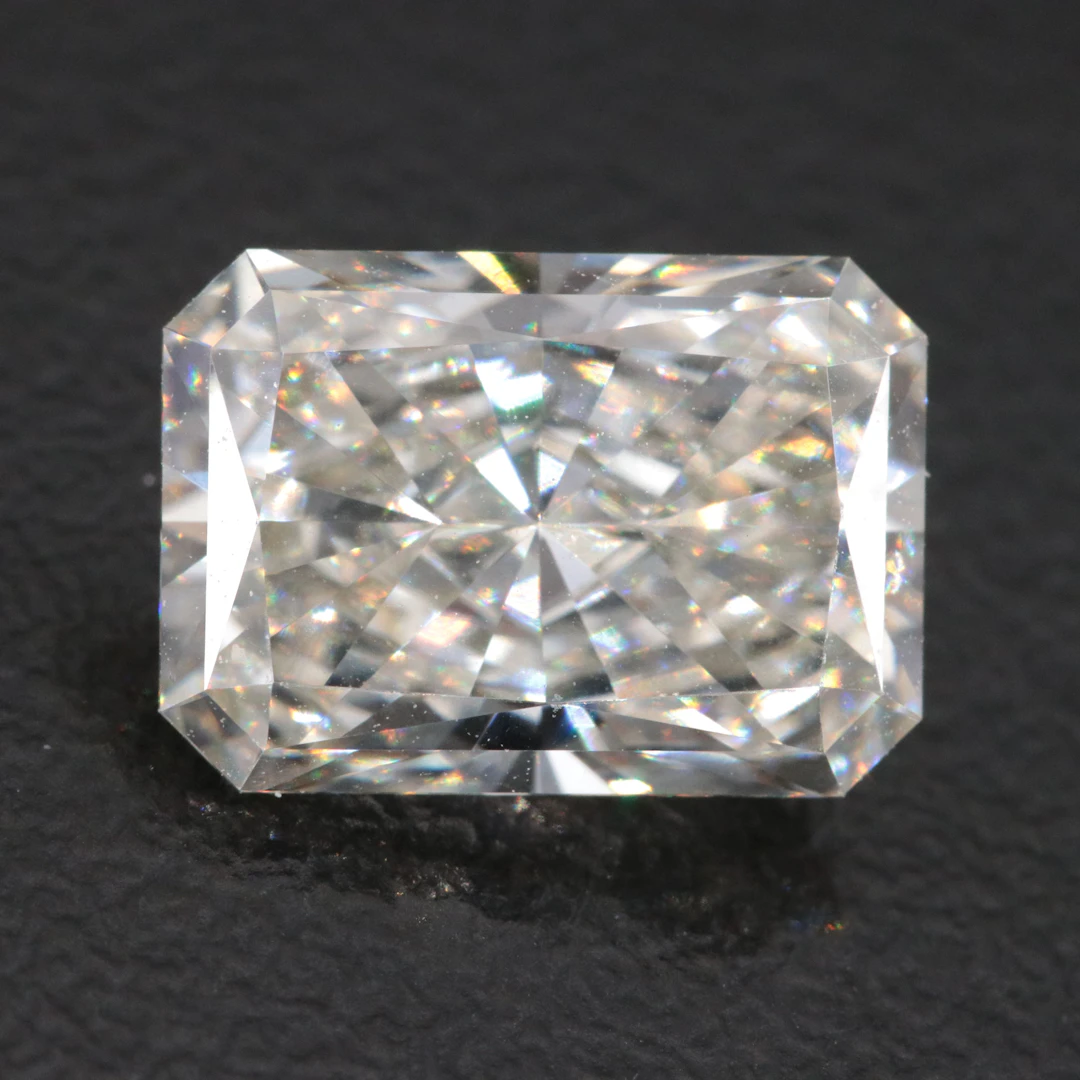Loose 3.10 CT Lab Grown Diamond with IGI Report