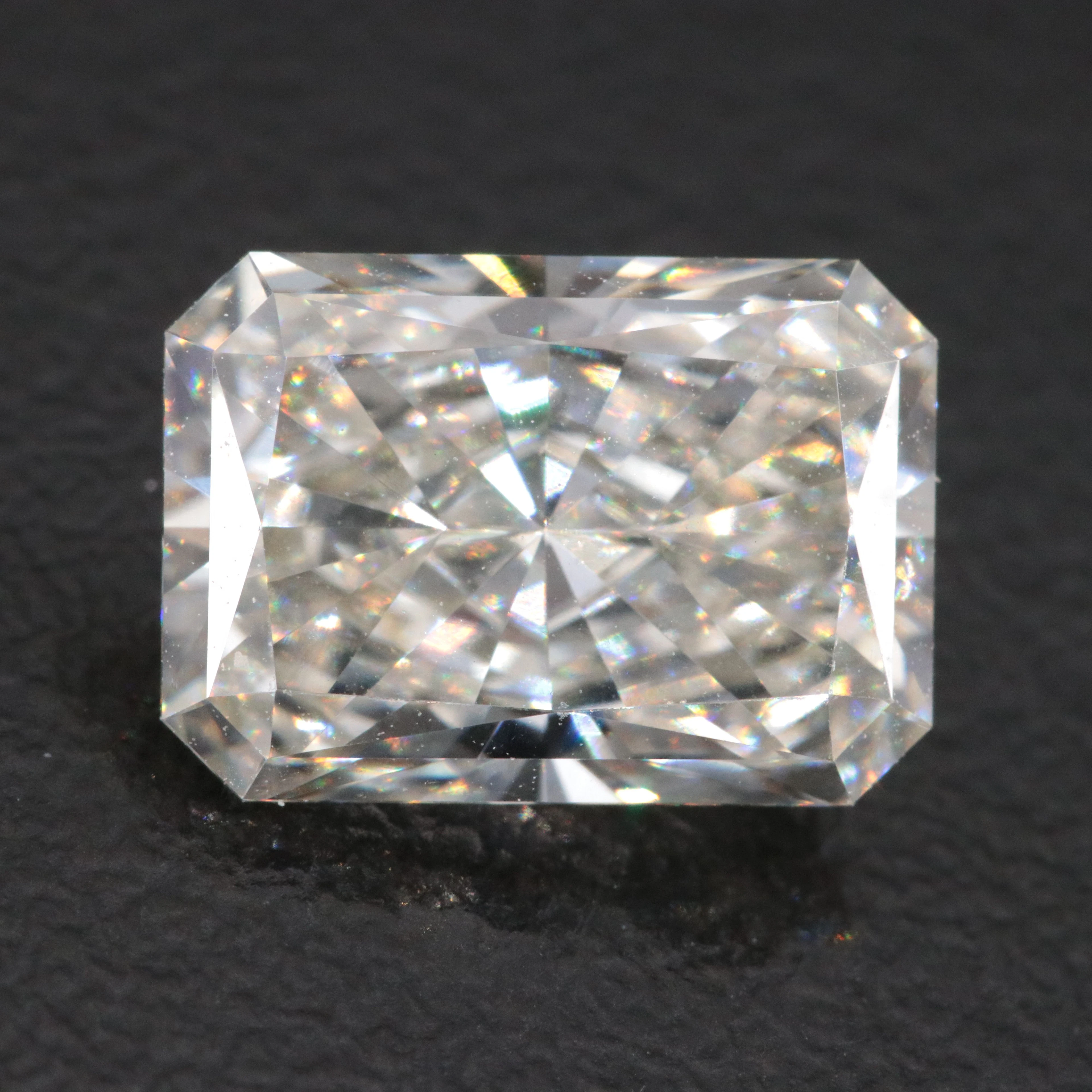 Loose 3.10 CT Lab Grown Diamond with IGI Report