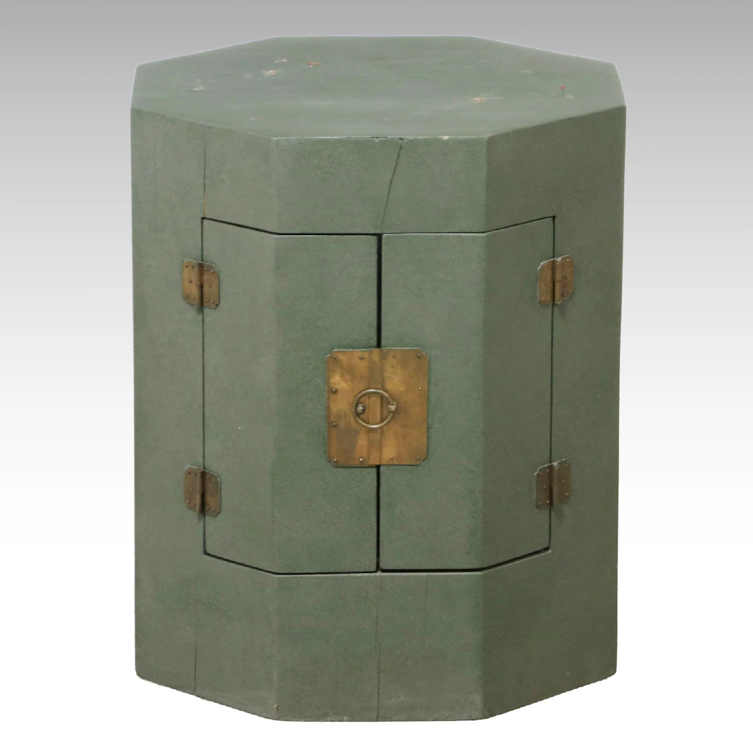 Chinese Style Green Lacquered Octagonal Cabinet, Late 20th Century