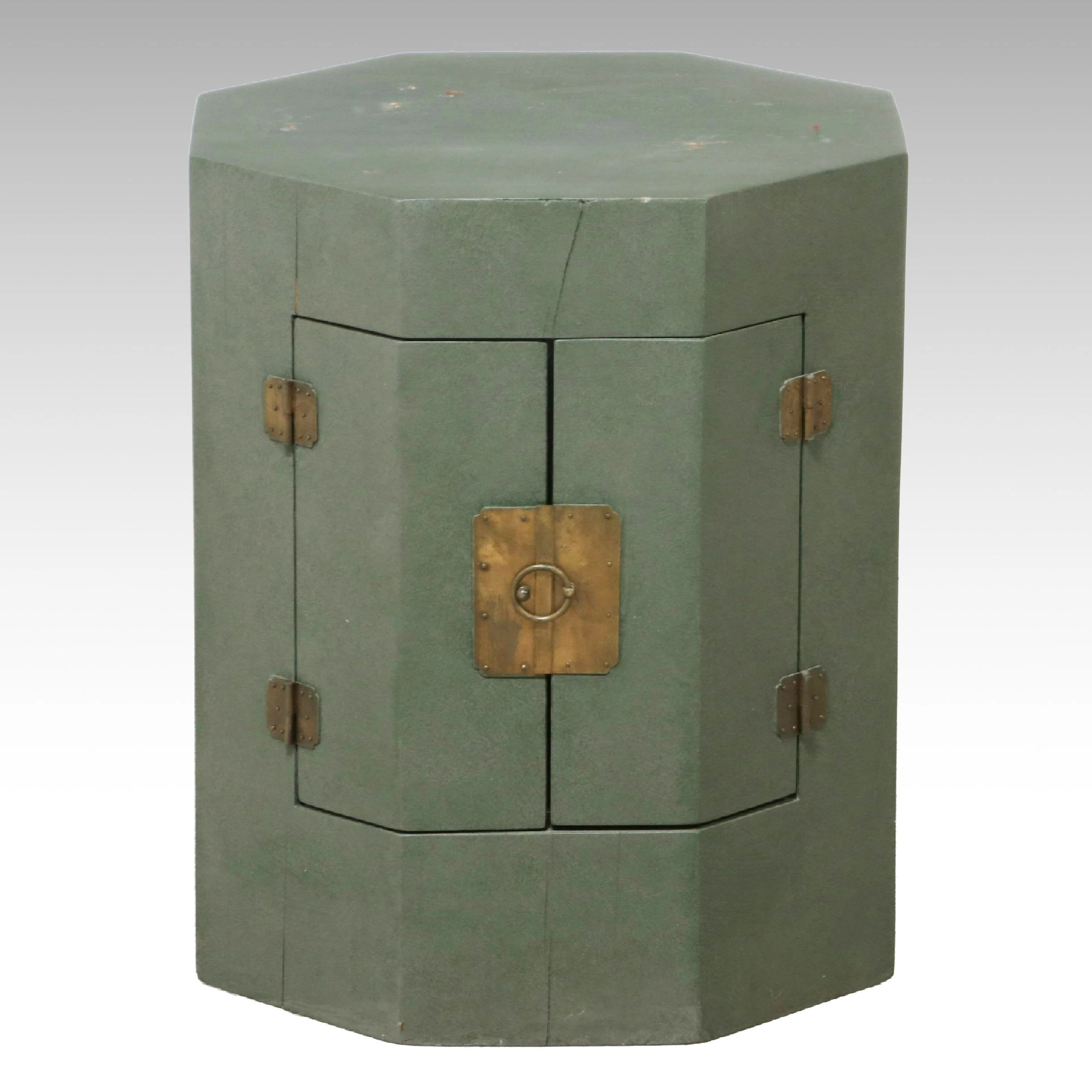 Chinese Style Green Lacquered Octagonal Cabinet, Late 20th Century