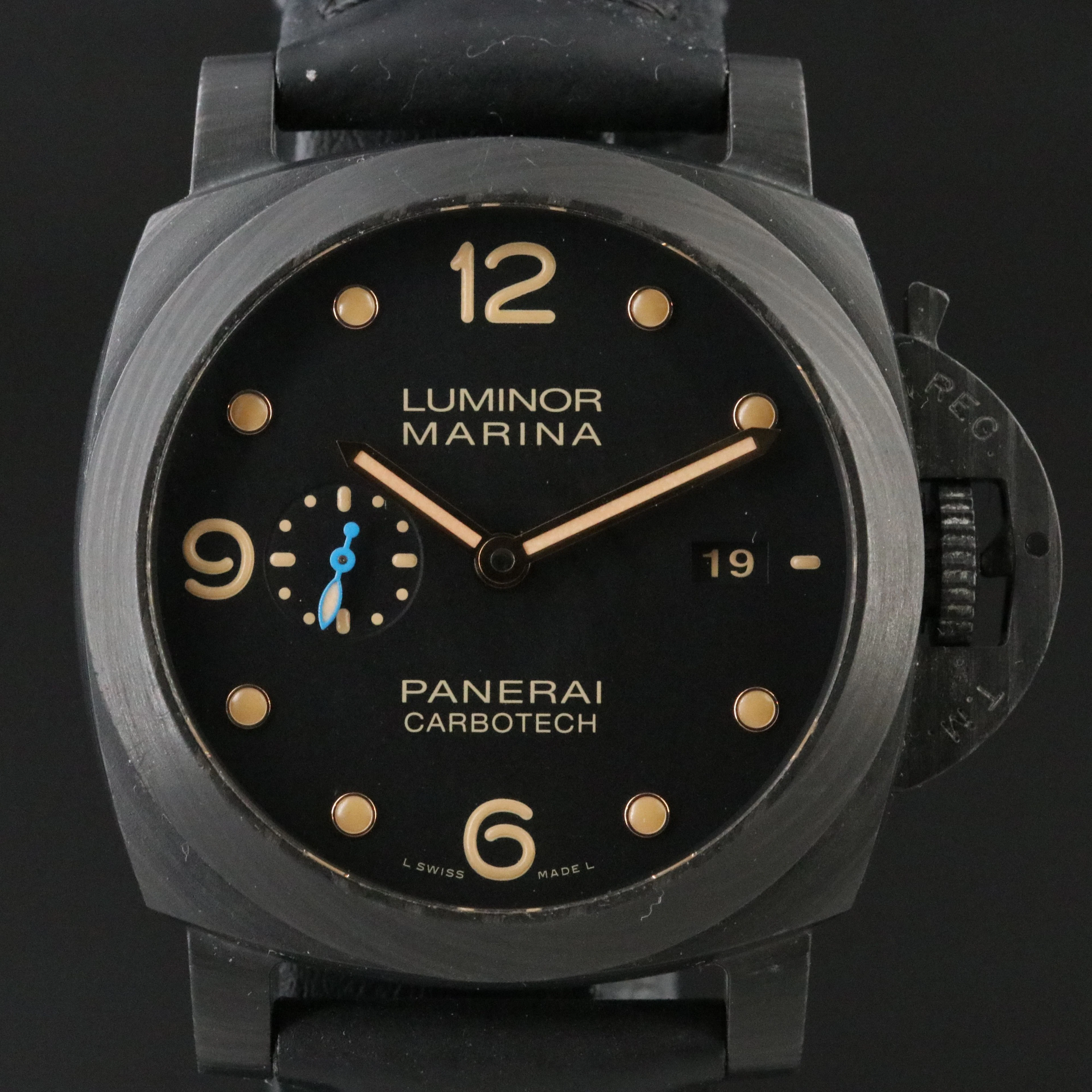 Panerai Luminor Marina 1950 3 Days Carbotech Watch PAM00661