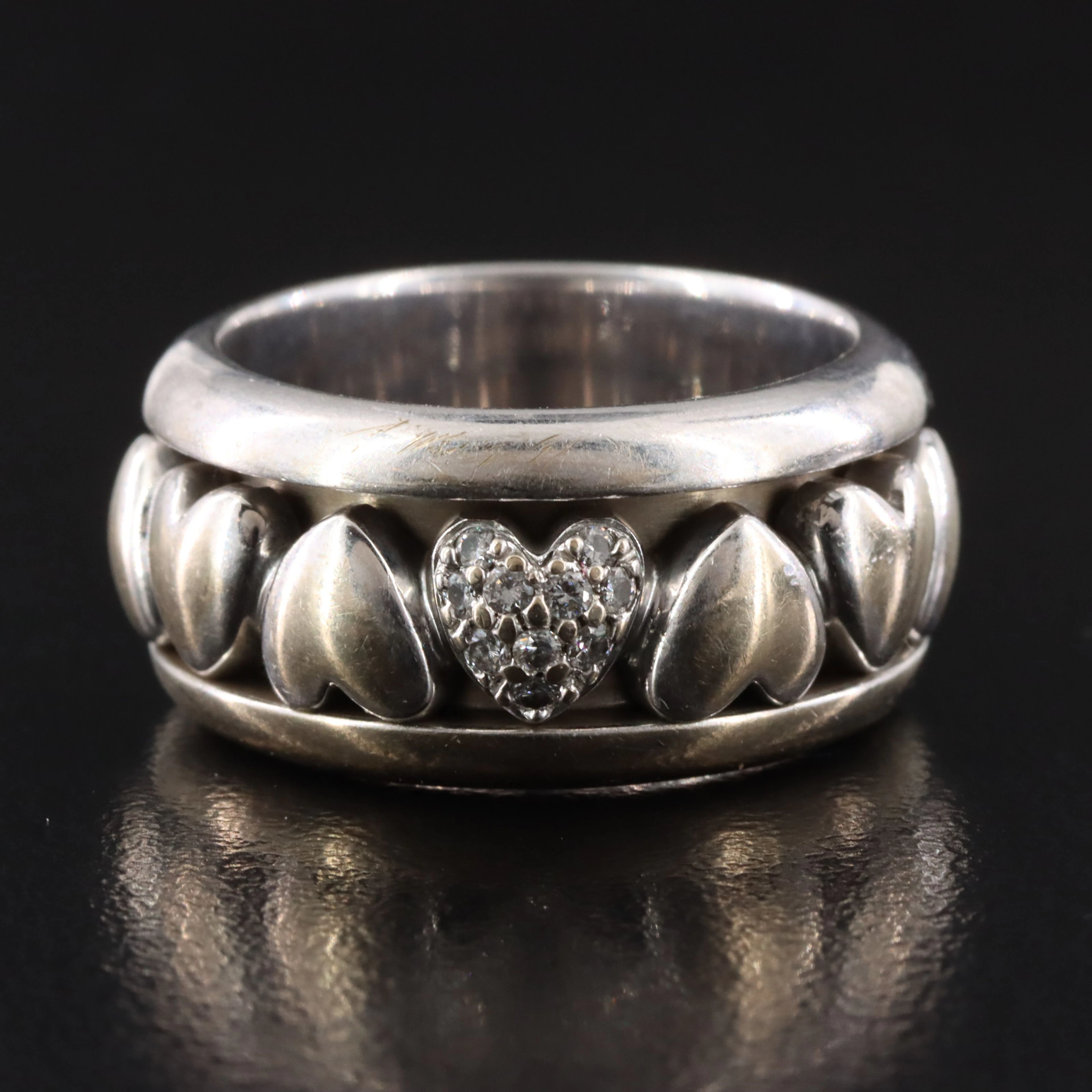 Piaget Possession Heart 18K Spinner Ring with Diamond Accents