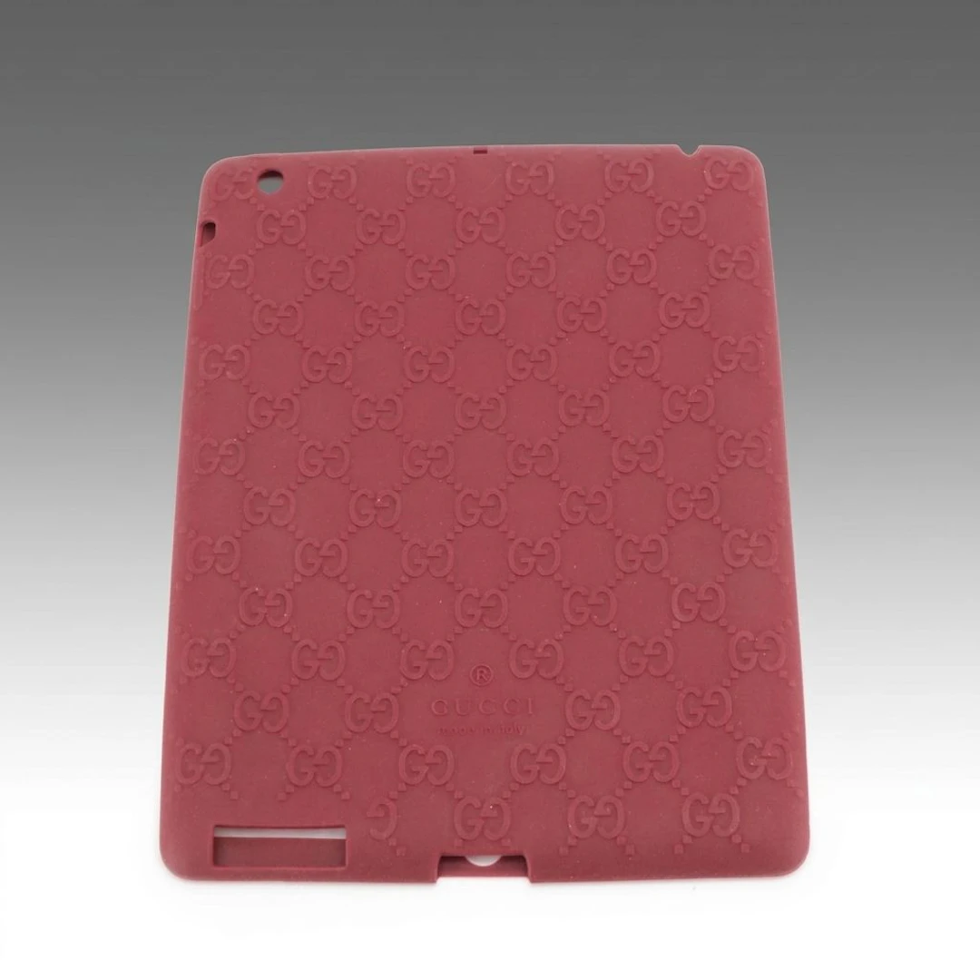 Gucci iPad 2 Cover in GG Embossed Silicone with Box