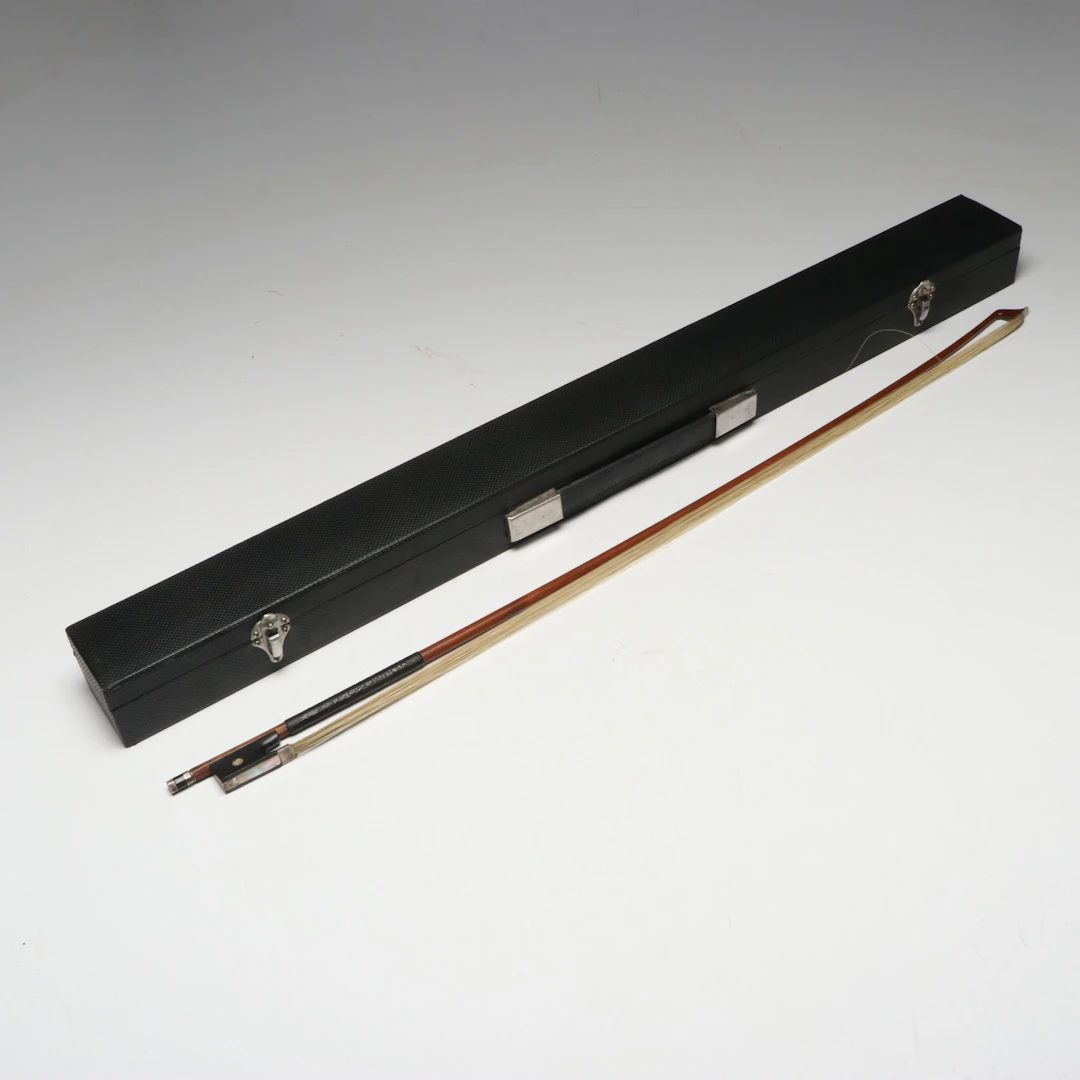 Mother-of-Pearl Inlaid Pernambuco Wood Violin Bow