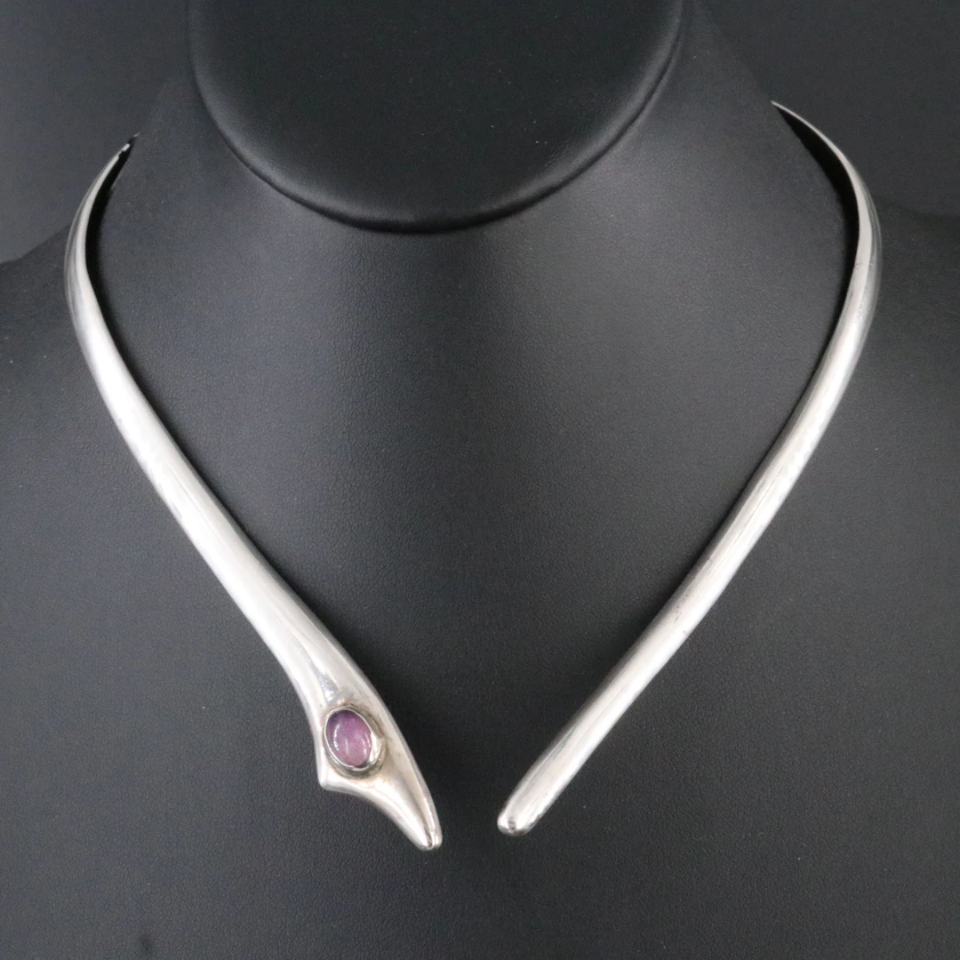 Vintage Taxco, Mexican Sterling Collar with Amethyst