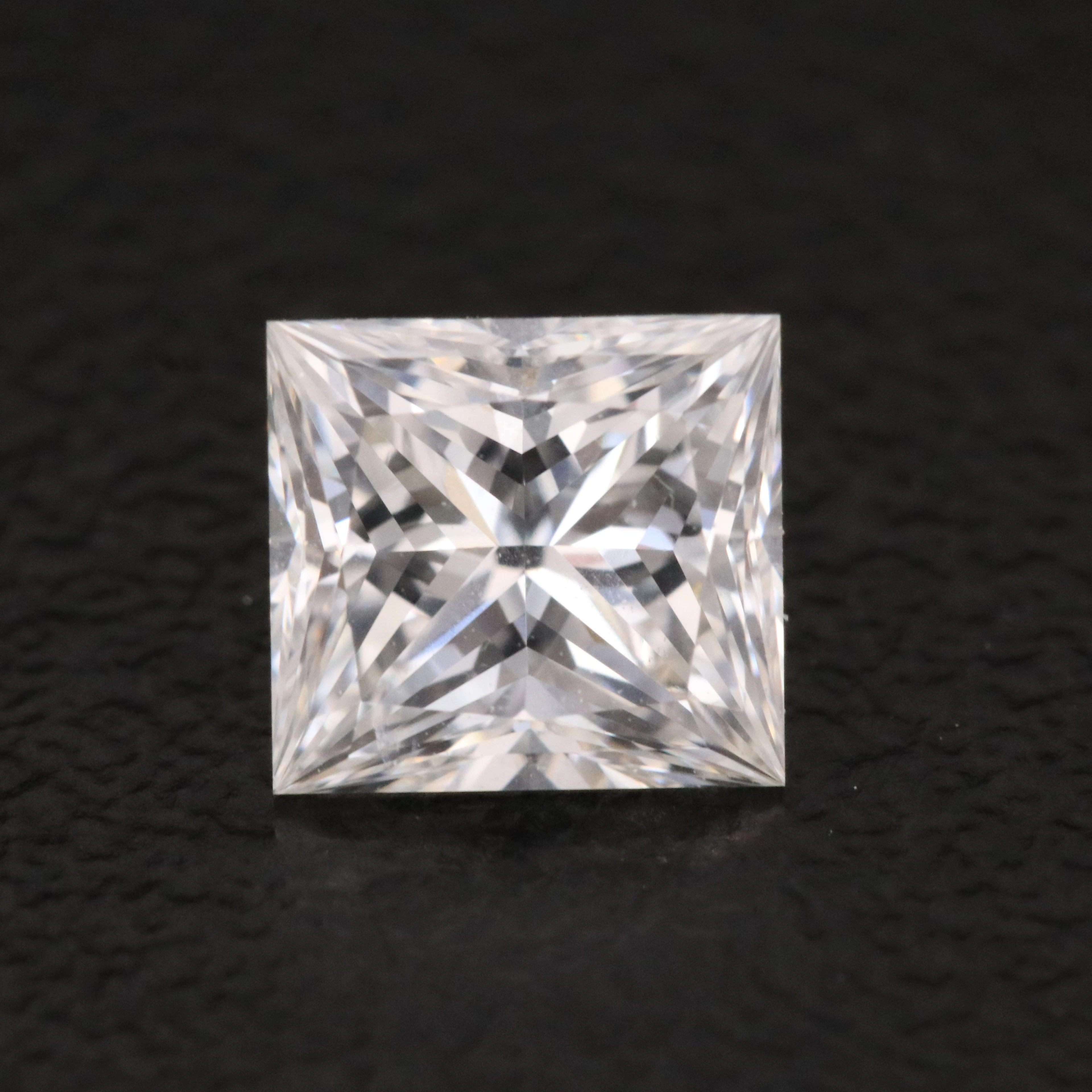 Loose 0.94 CT Diamond with GIA Report