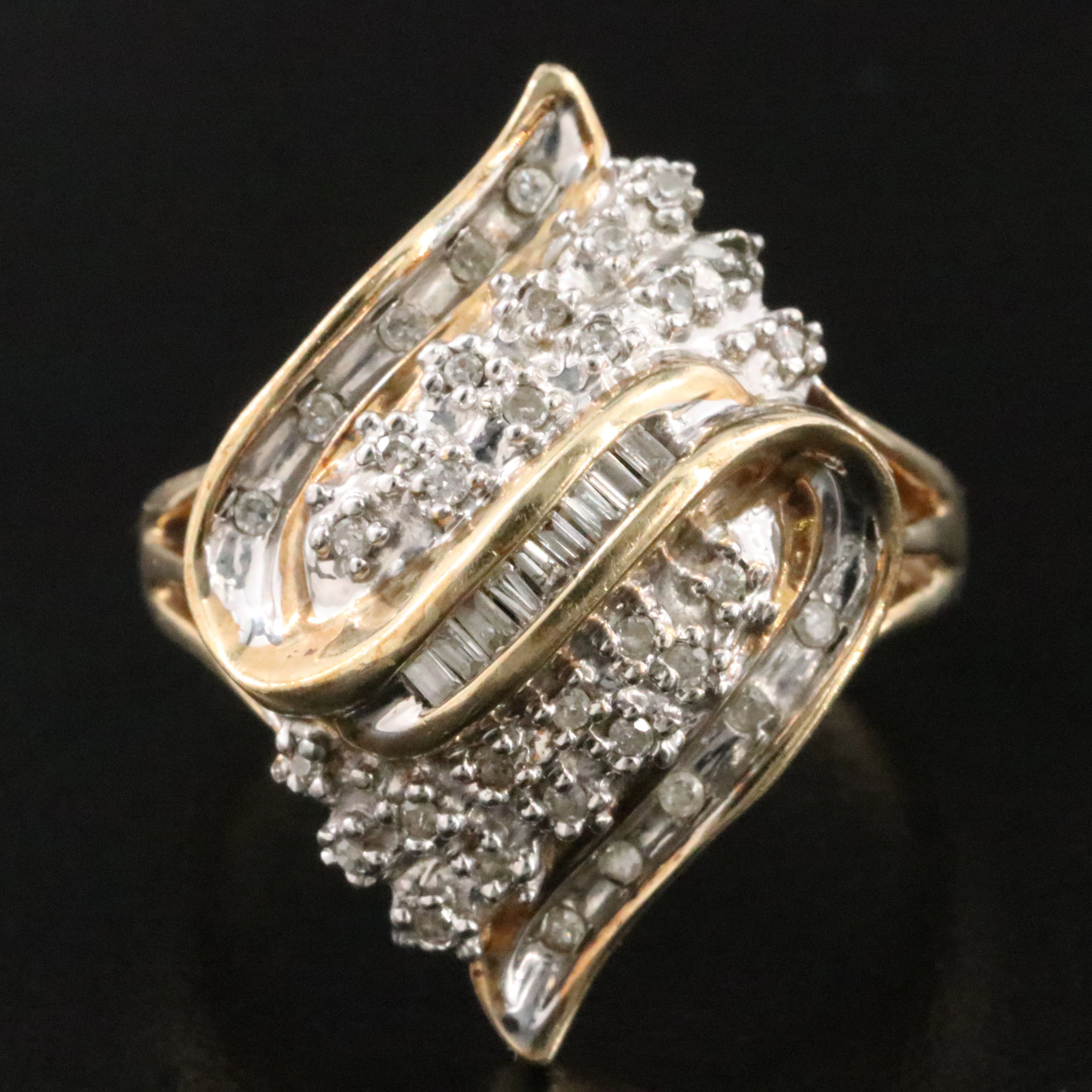 10K 0.23 CTW Diamond Ring
