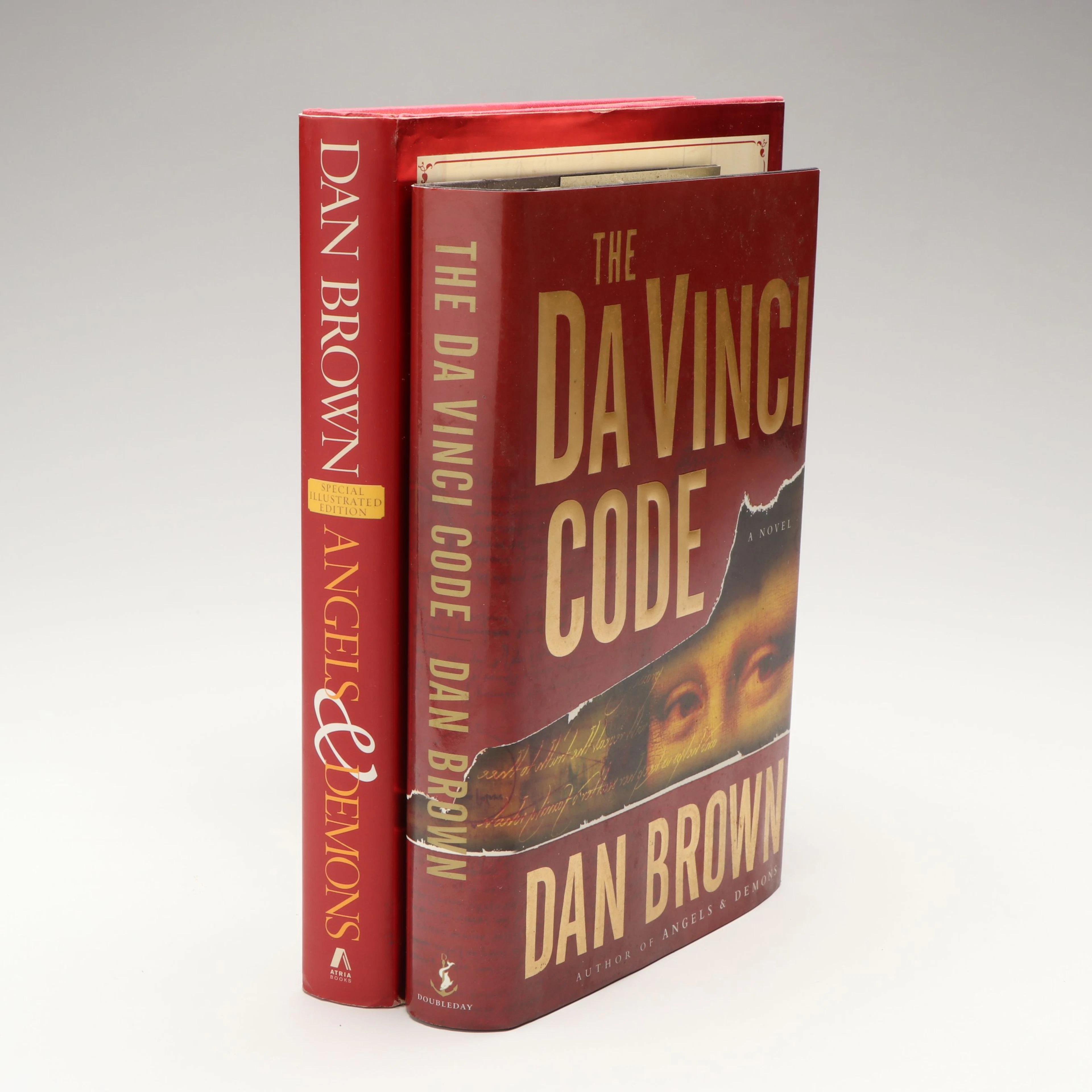 Illustrated Edition "Angels & Demons" with "The Da Vinci Code" by Dan Brown