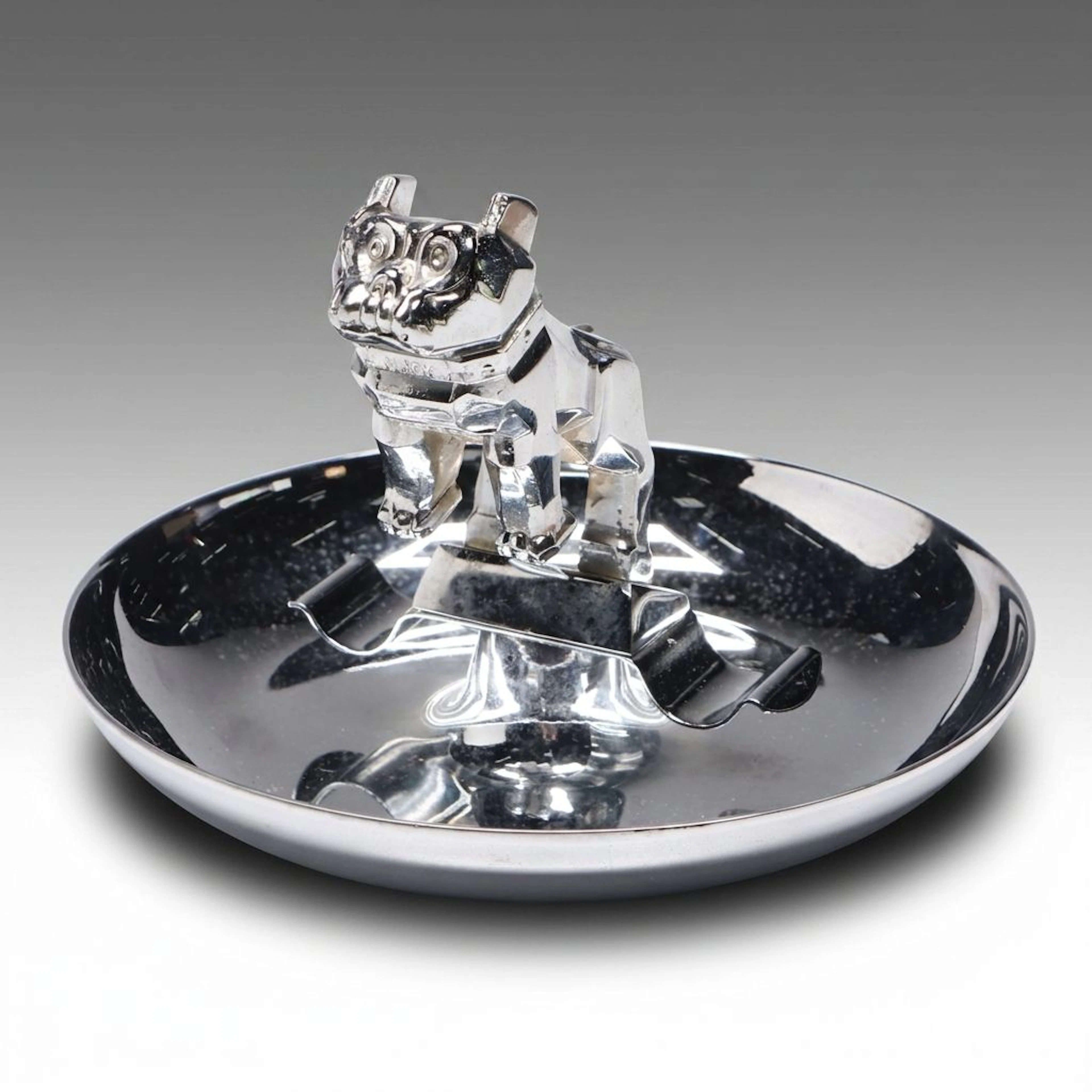 Mack Truck Bulldog Chromed Metal Cigar Ashtray