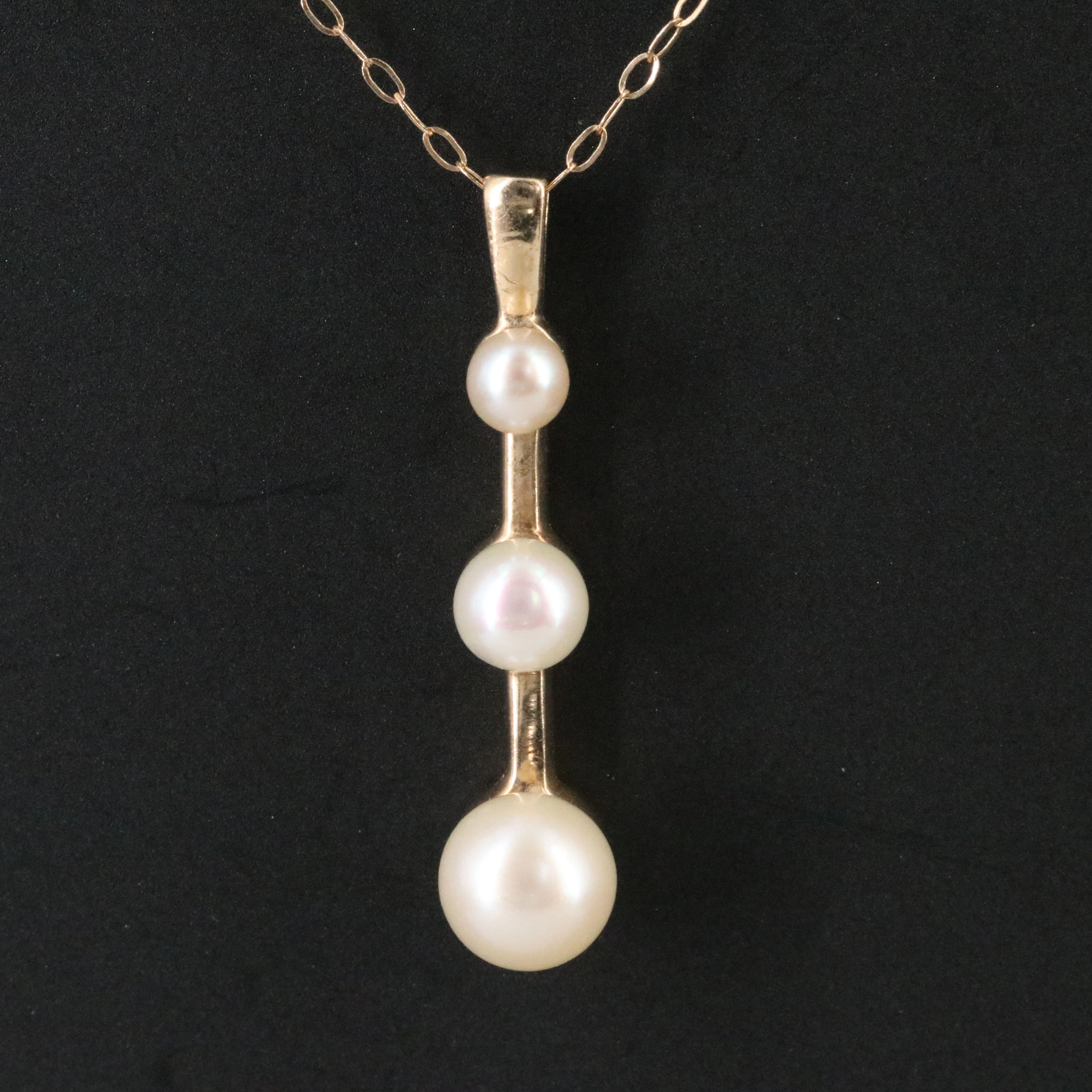 10K Pearl Pendant Necklace