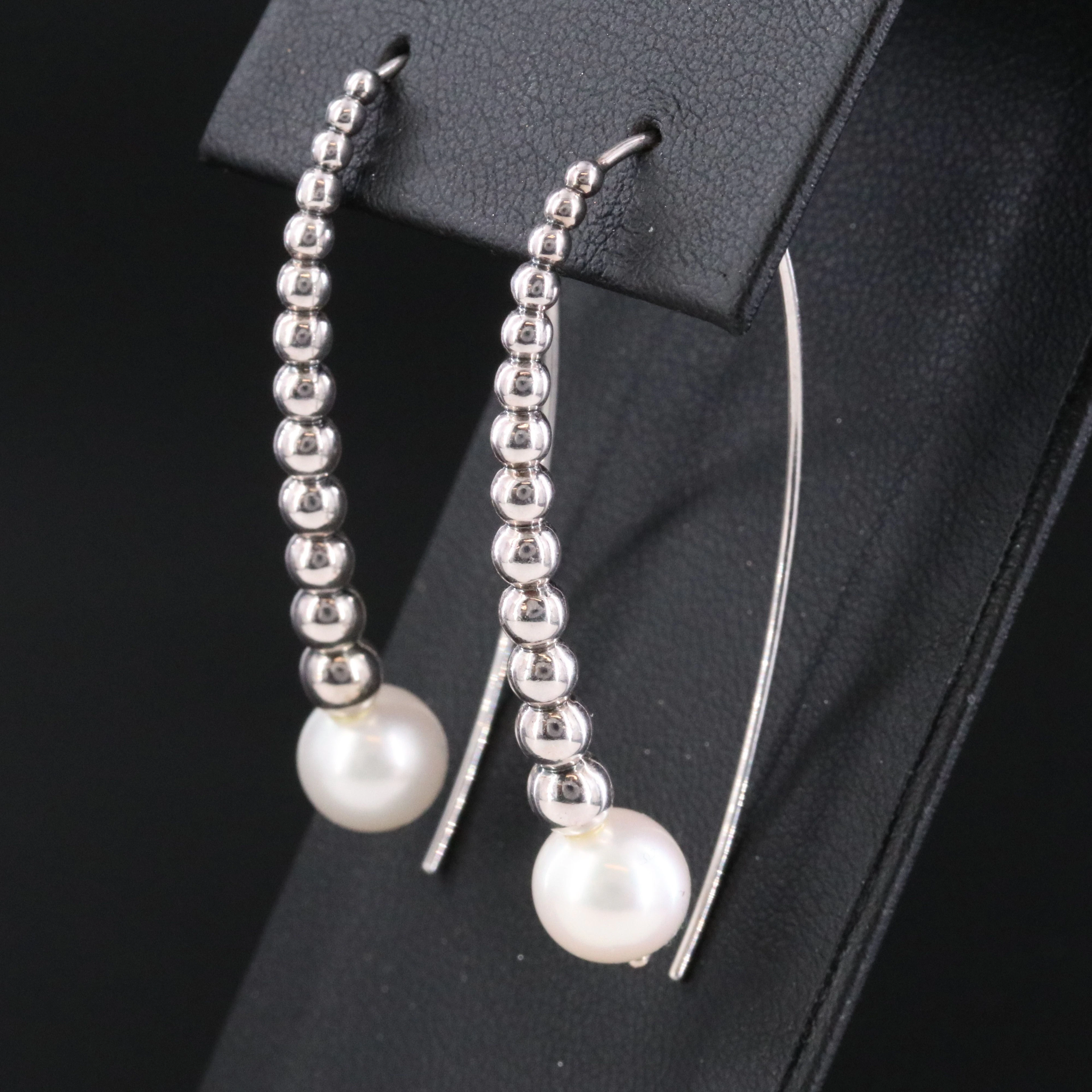 Lagos Luna Sterling and Pearl Graduated Bead Earrings