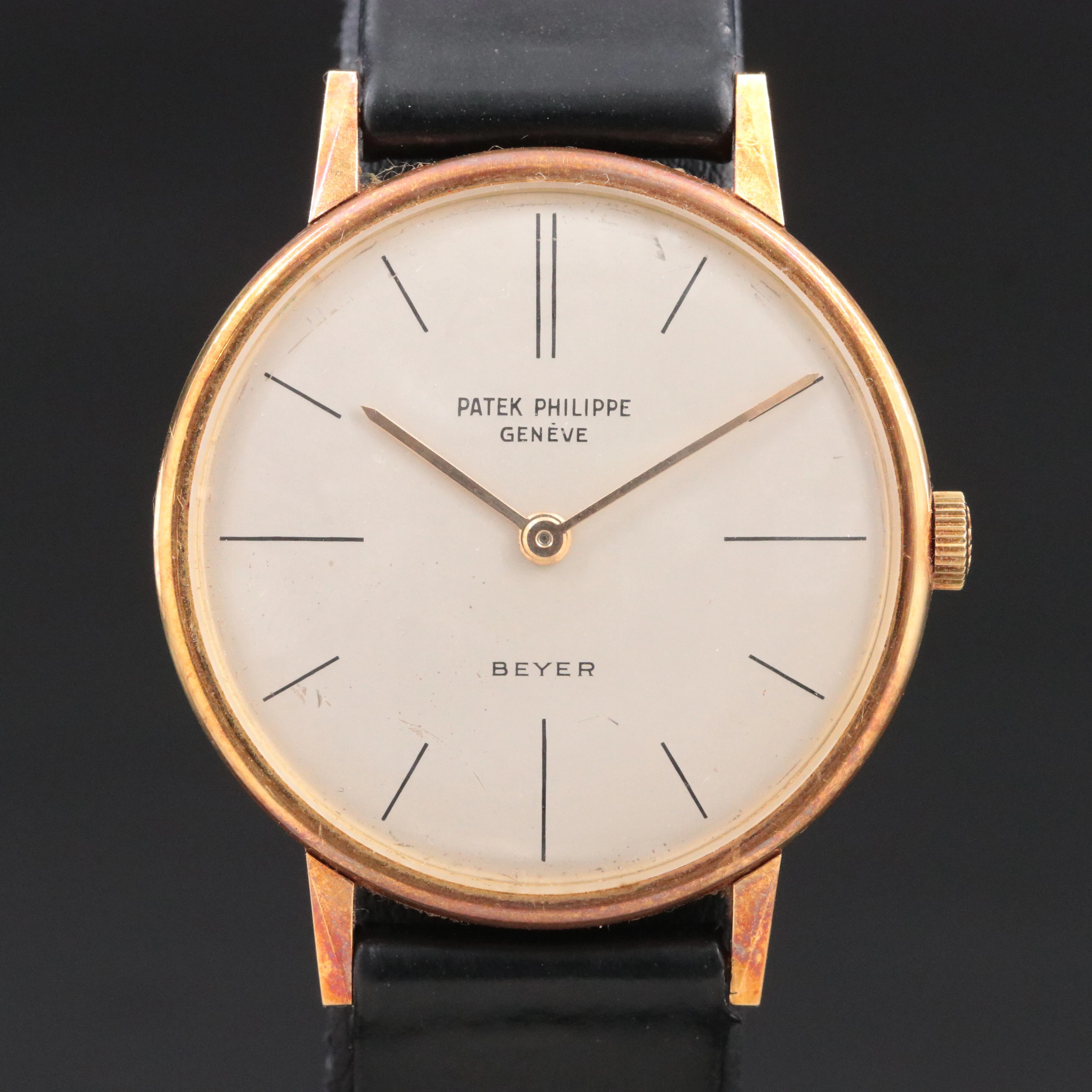 18K Patek Philippe Calatrava Watch Retailed By Beyer Ref. 2592-1