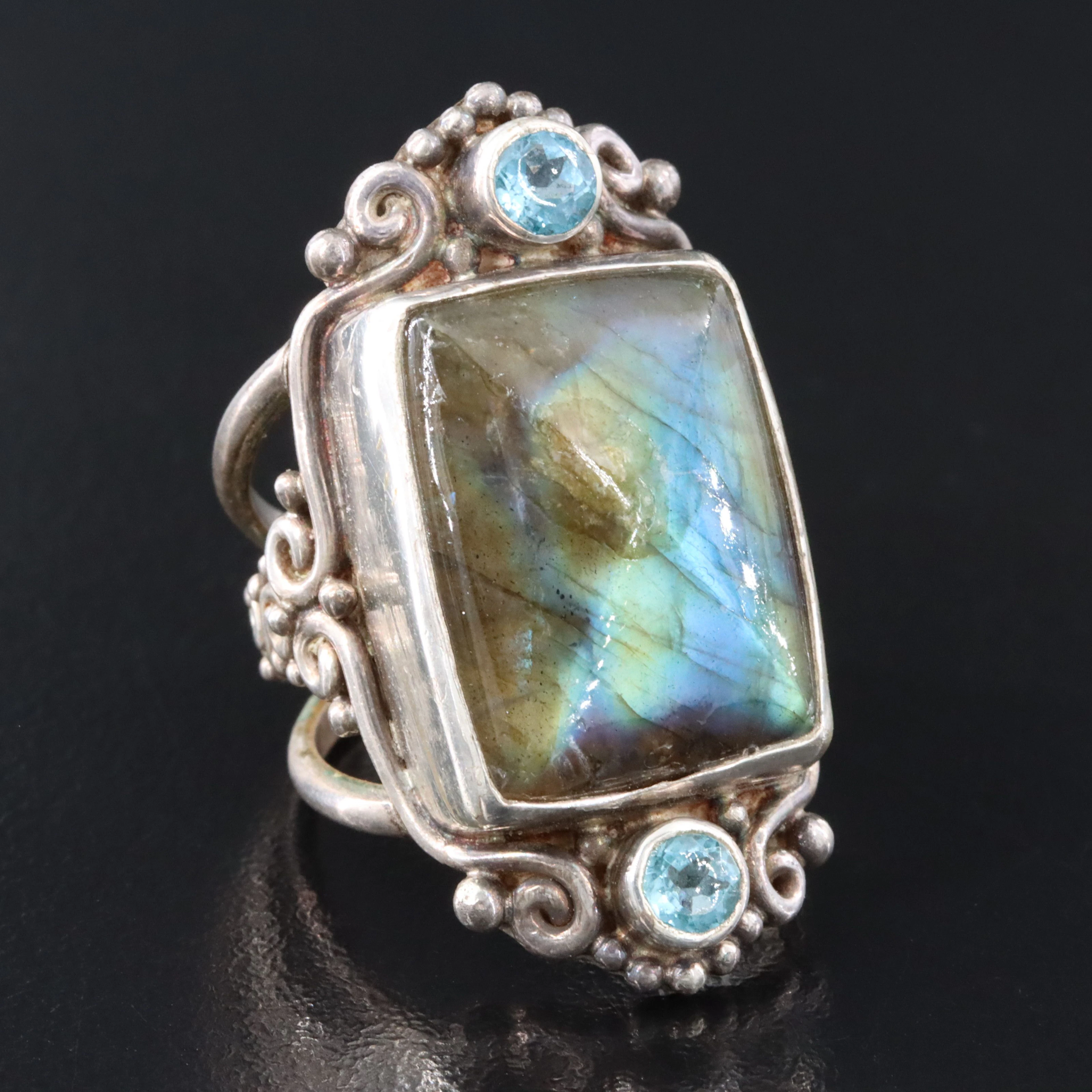 Sajen Sterling Labradorite Ring