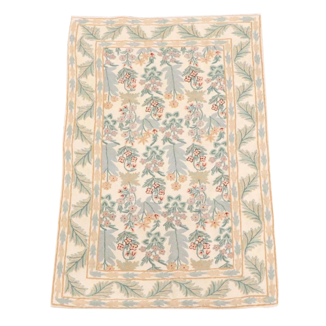 3' x 4'8 Handmade Indian Chain-Stitch Floral Accent Rug
