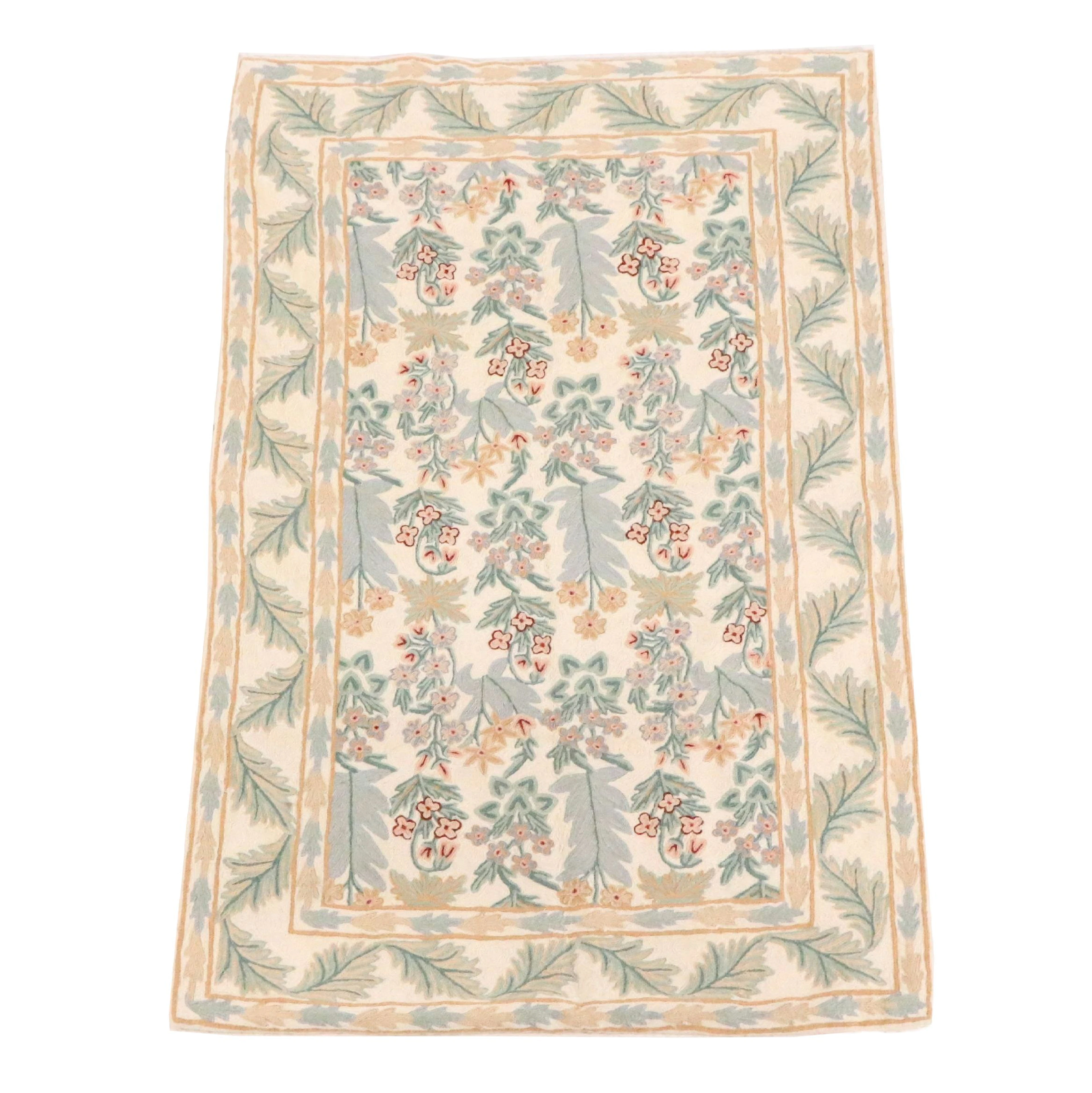3' x 4'8 Handmade Indian Chain-Stitch Floral Accent Rug