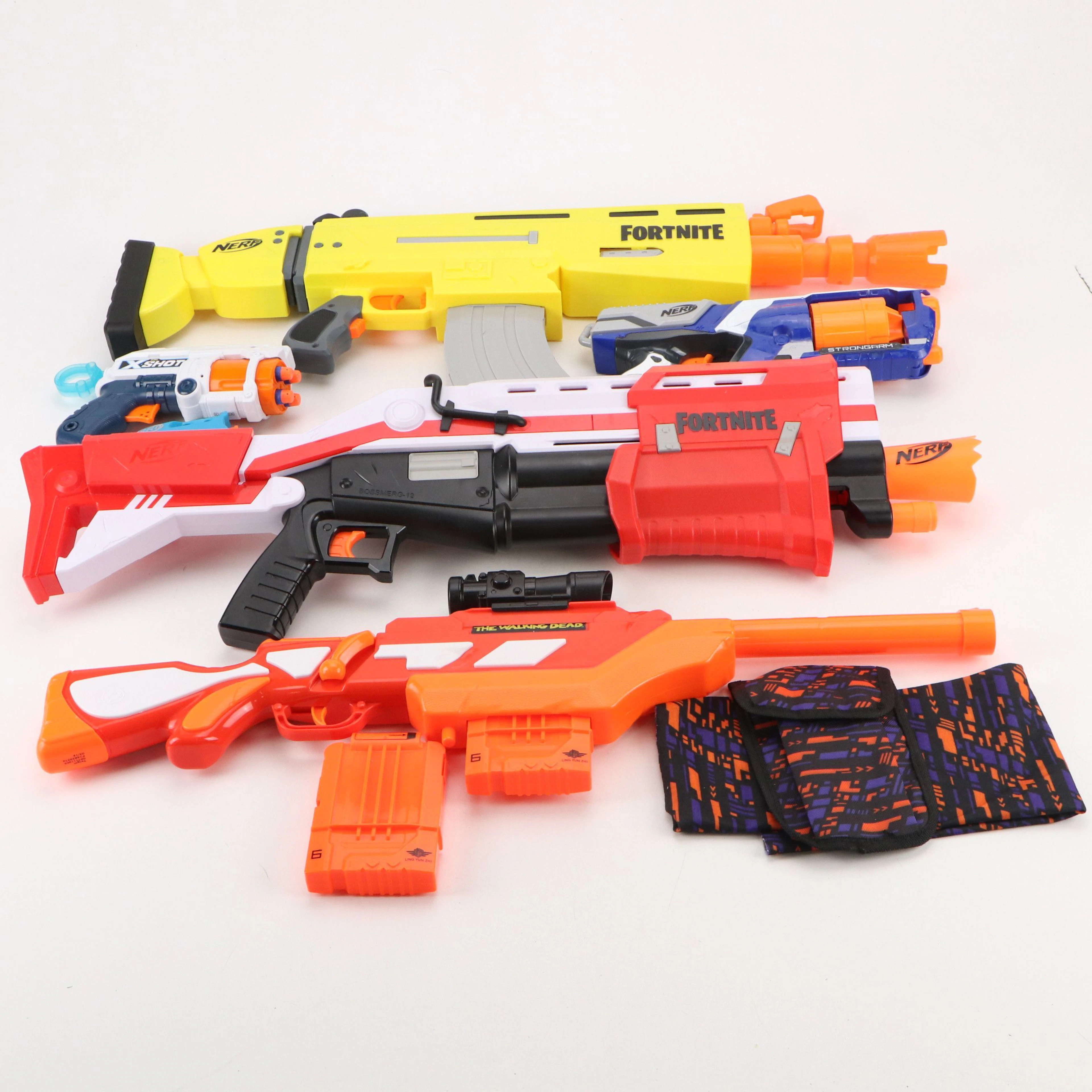 Nerf Fortnite Boss Merg-12, N-Strike Elite with More Toy Guns