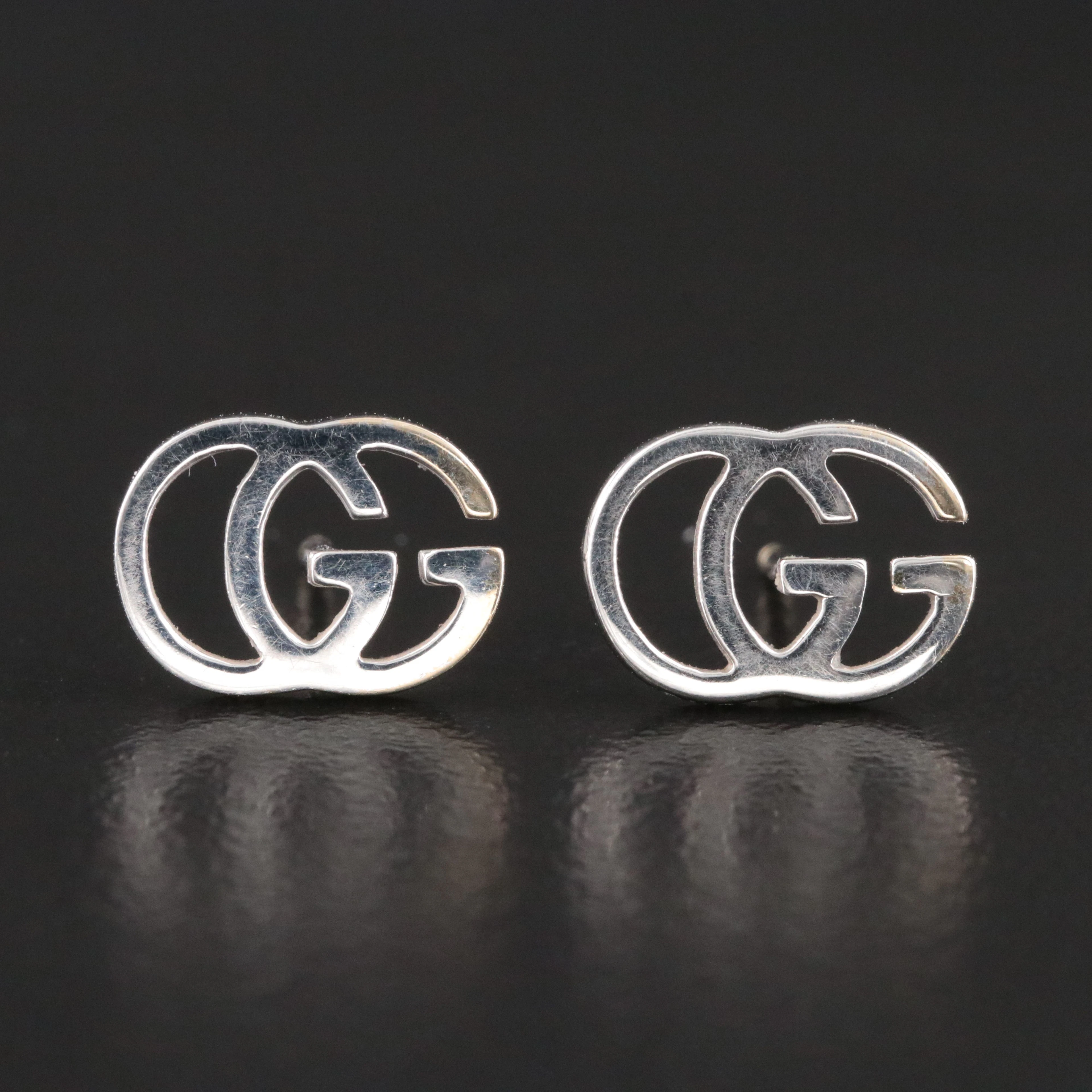 Gucci 18K Running G Stud Earrings