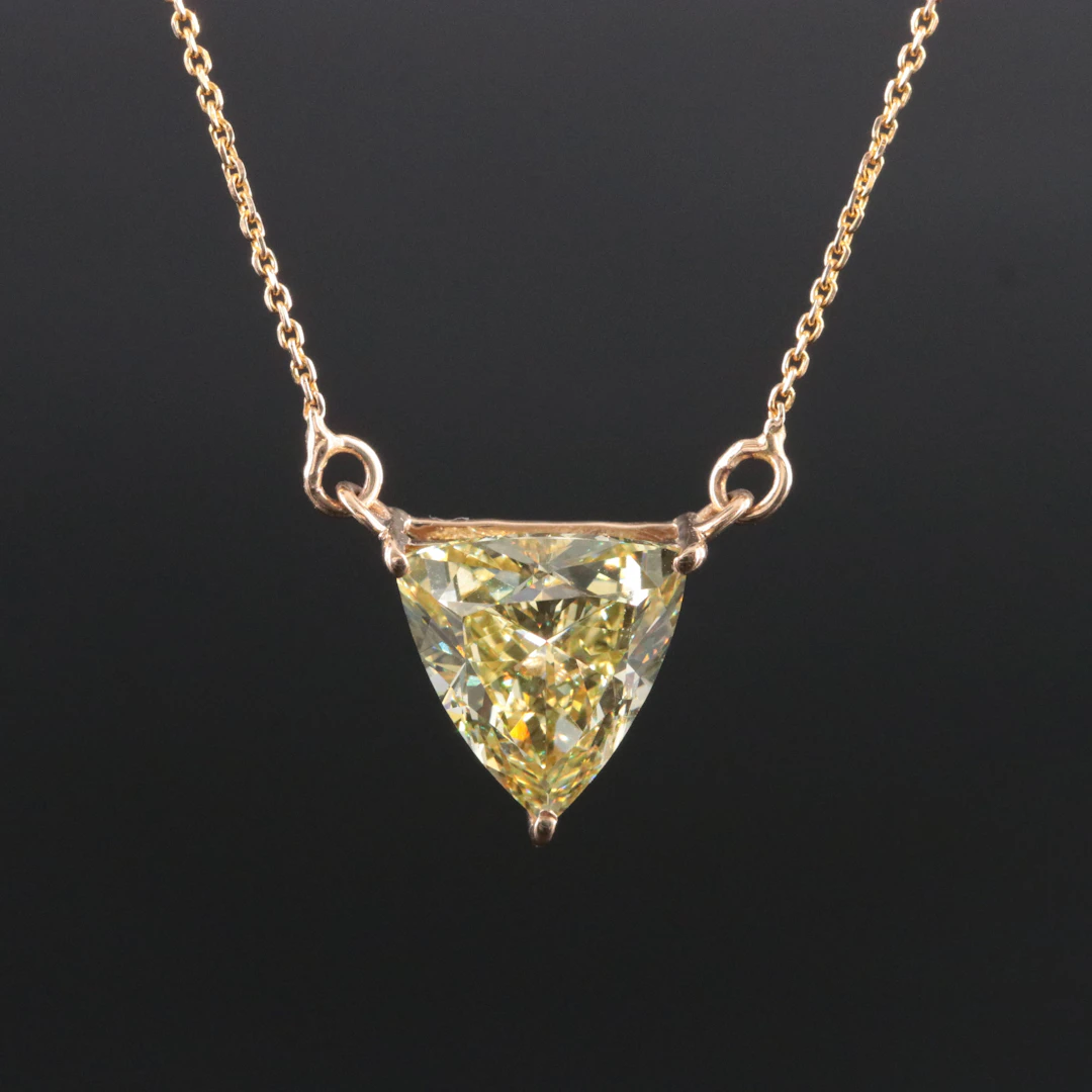 14K 3.00 CT Lab Grown Fancy Yellow Diamond Necklace with IGI Report
