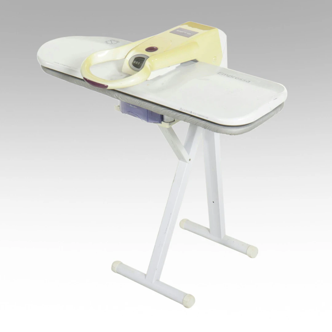Sienna Empressa Clothes Steam Press and Folding Stand