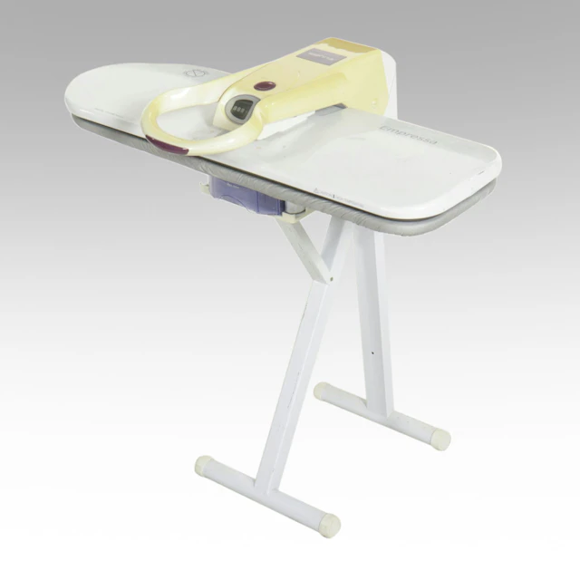 Sienna Empressa Clothes Steam Press and Folding Stand