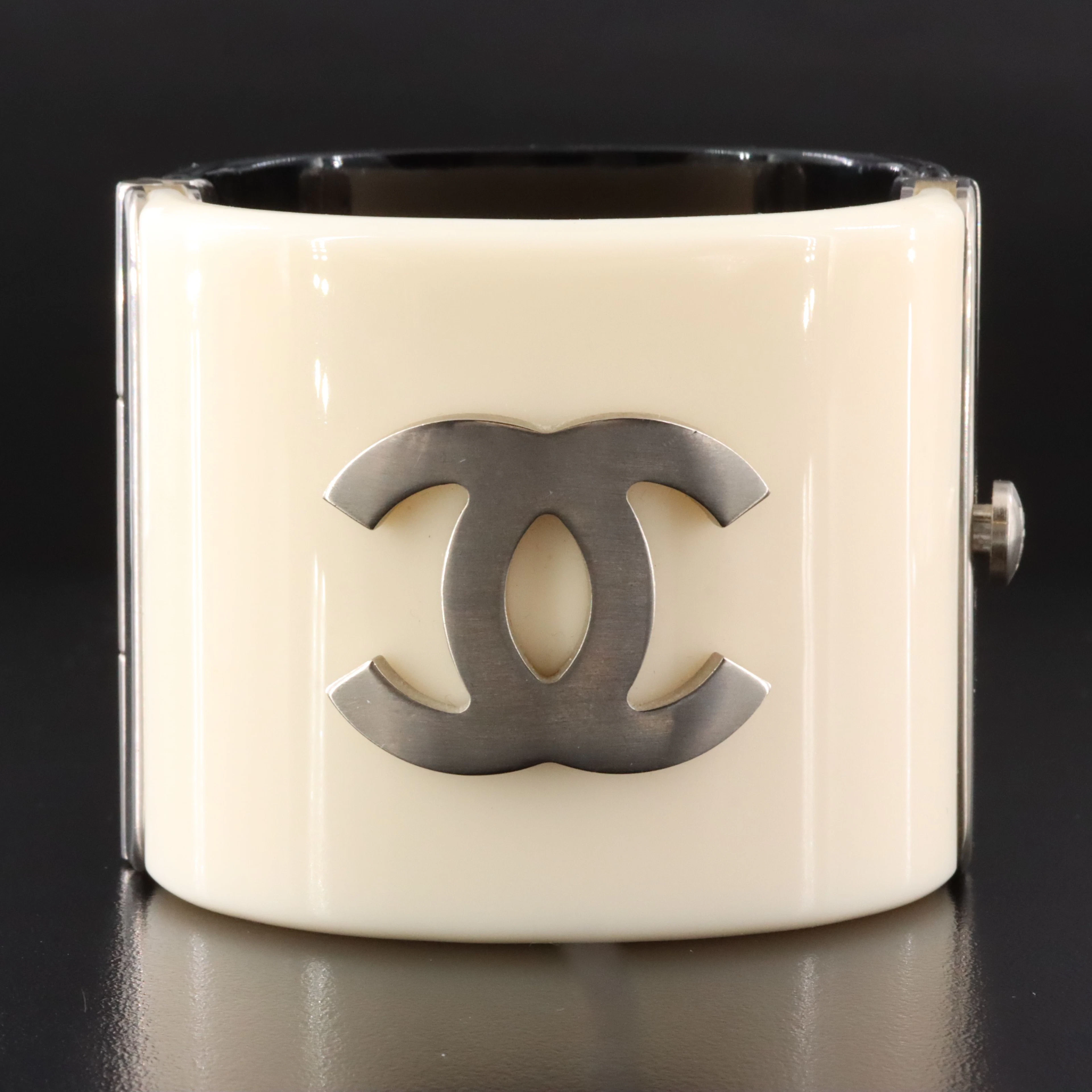 Chanel CC Black and Cream Resin Cuff Bracelet 2007