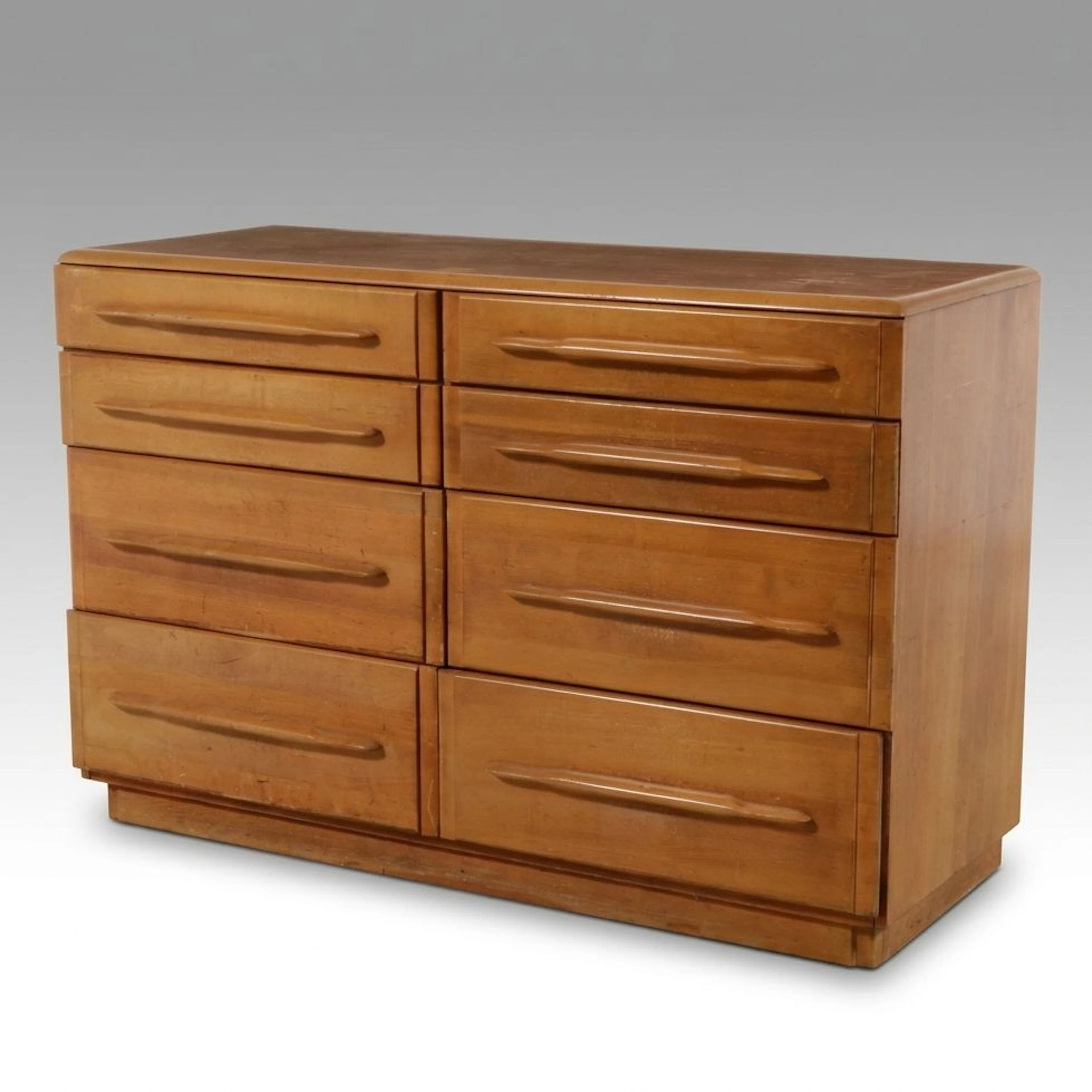 Heywood-Wakefield "Encore" Mid Century Modern Birch Eight-Drawer Dresser