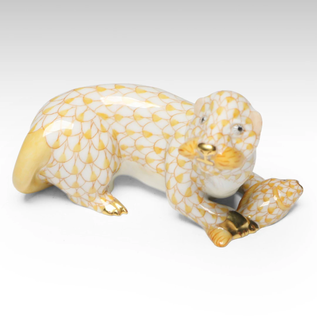 Herend Butterscotch Fishnet with Gold "Sea Otter with Fish" Porcelain Figurine
