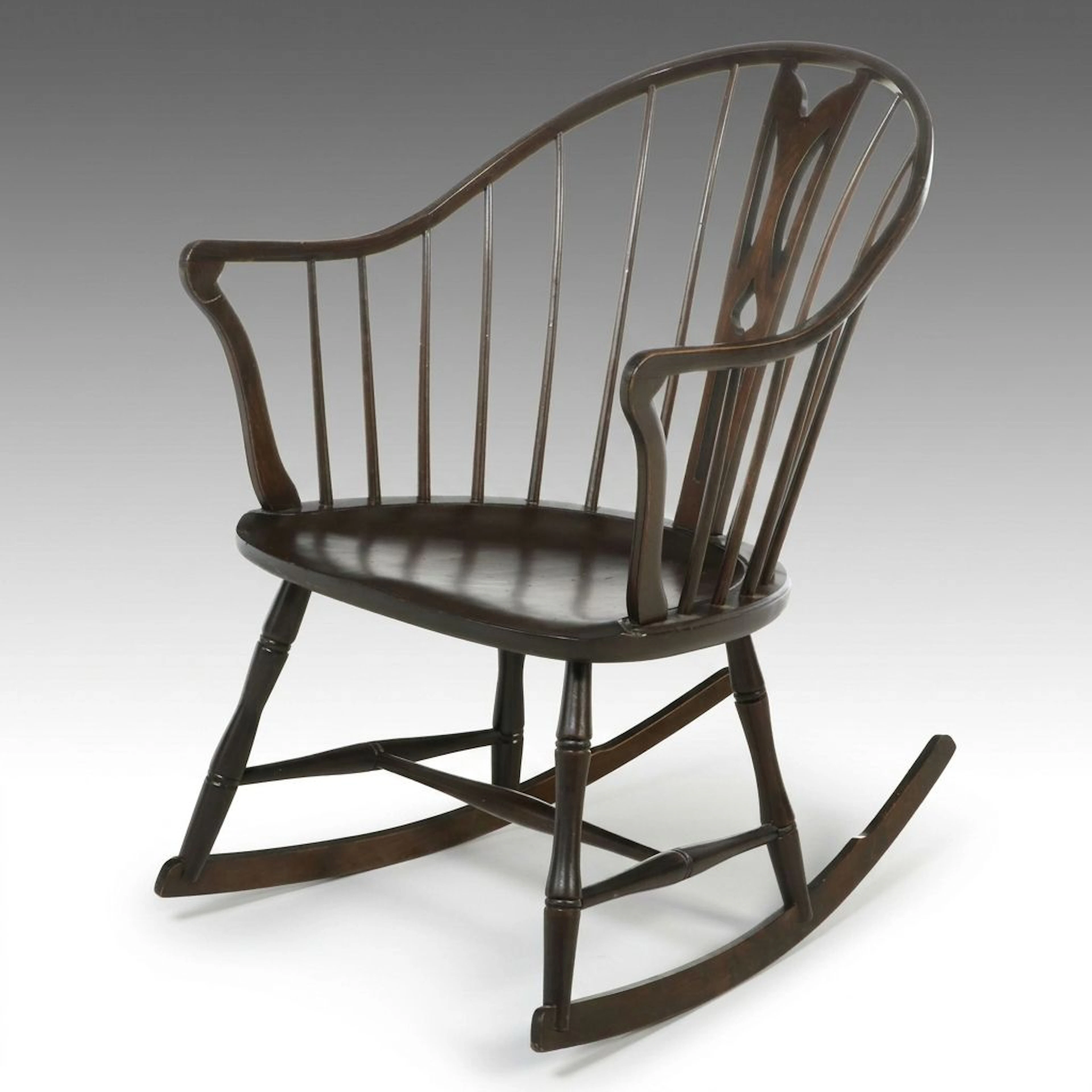 The Elgin A Simonds Company Windsor Continuous Arm Rocking Chair, Early 20th C.