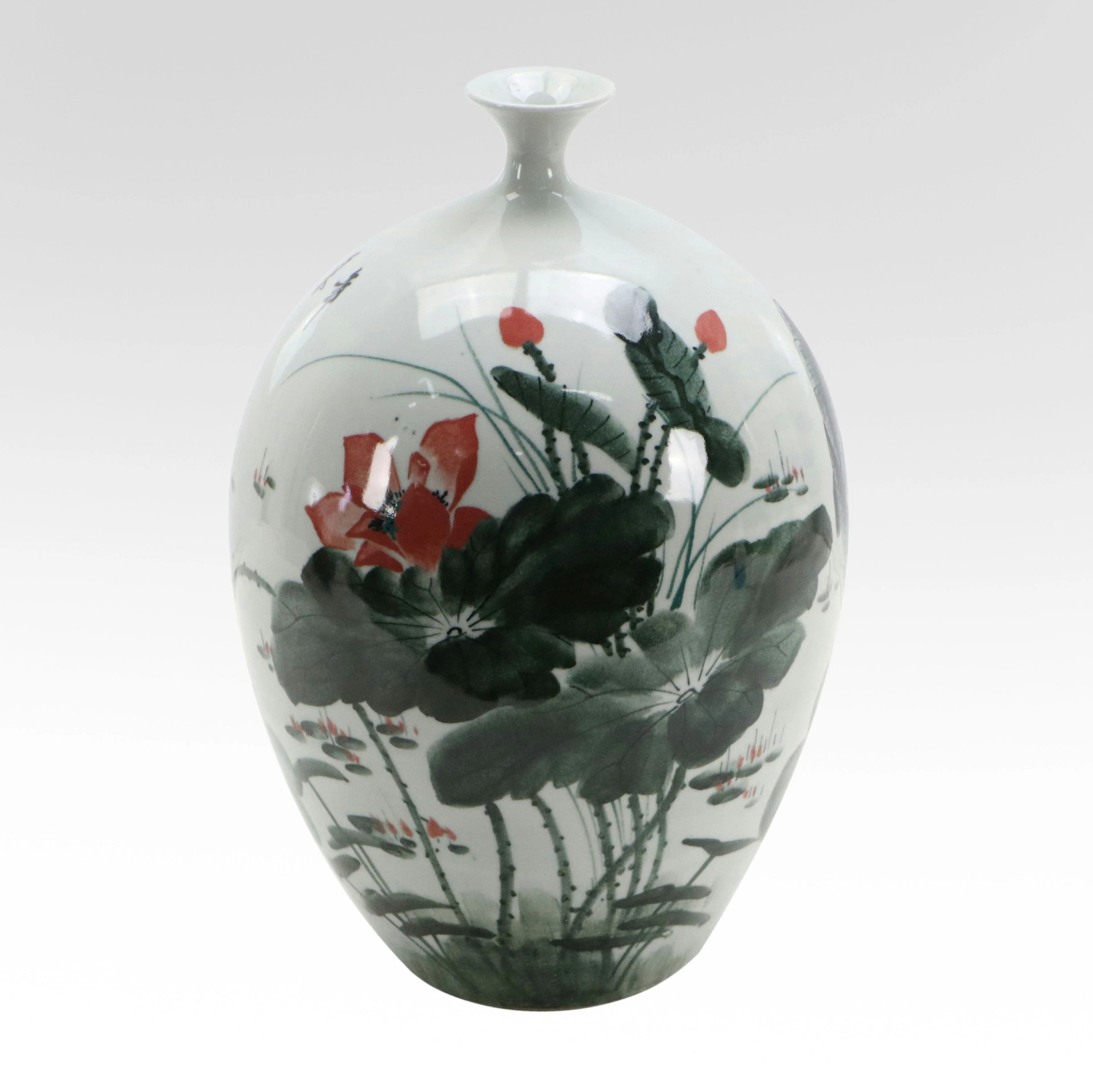 Chinese Hand-Painted Porcelain Lotus Pond Ovoid Vase