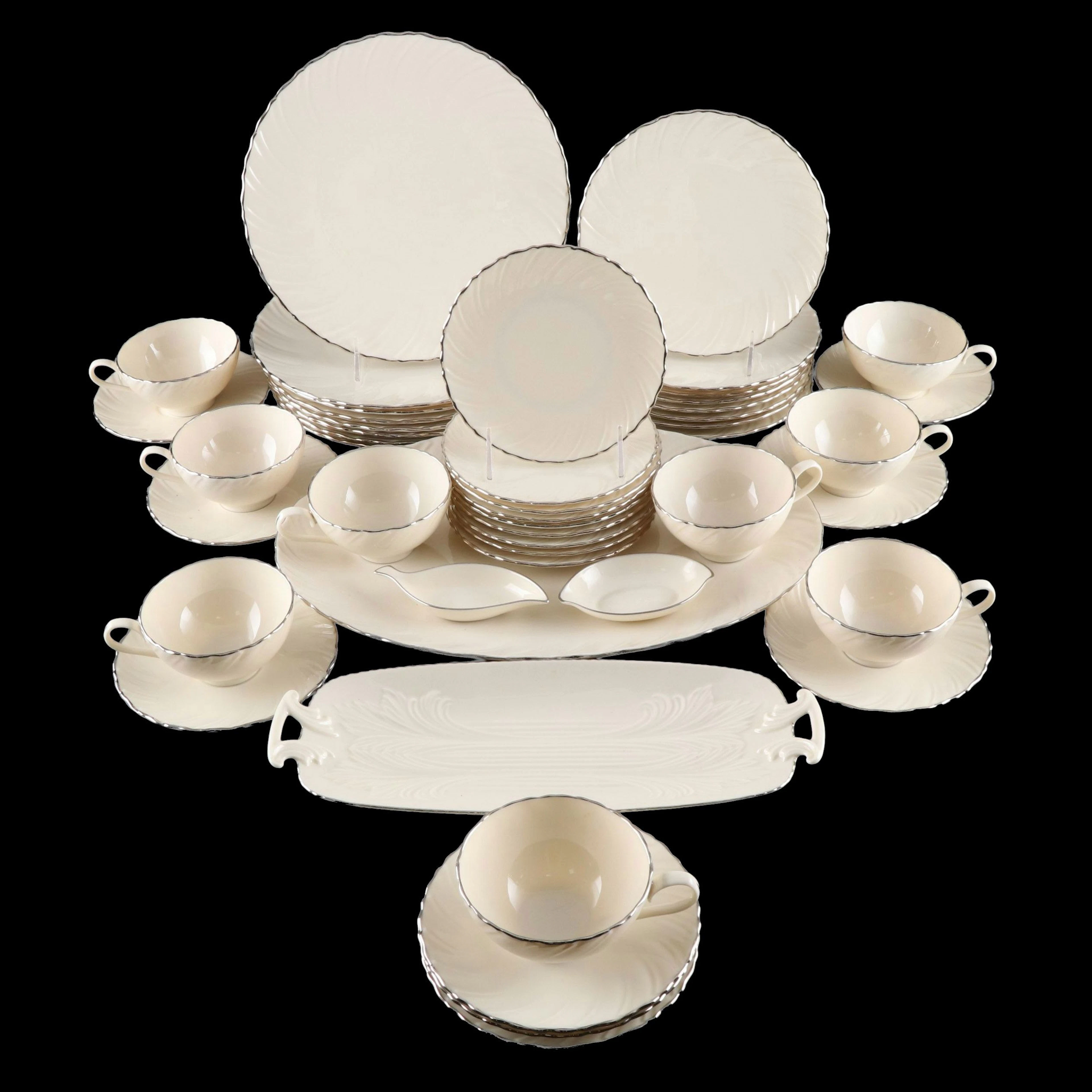 Lenox "Weatherly" Porcelain Dinnerware, Mid to Late 20th Century