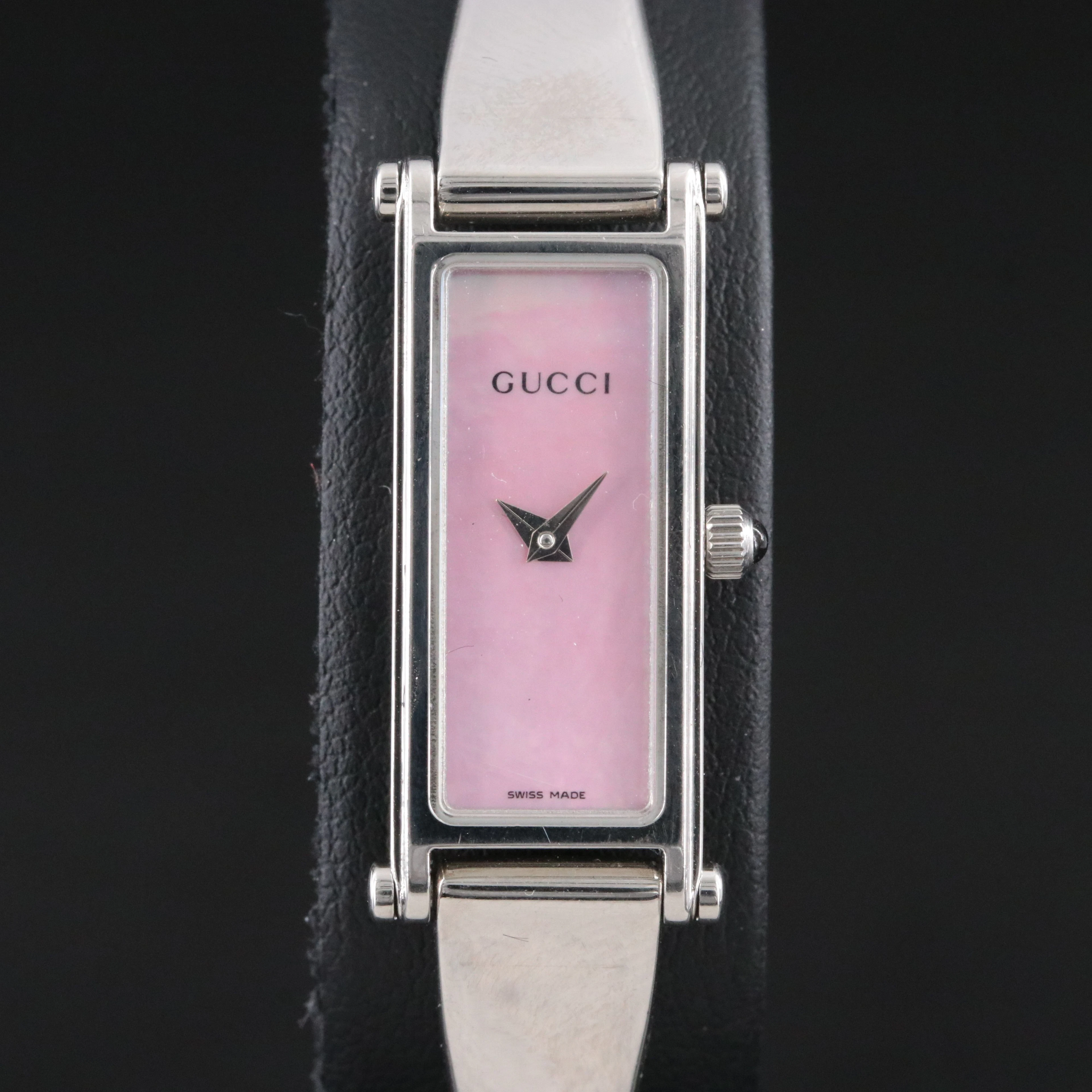 Gucci 1500L Stainless Steel Swiss Quartz Bangle Dress Watch