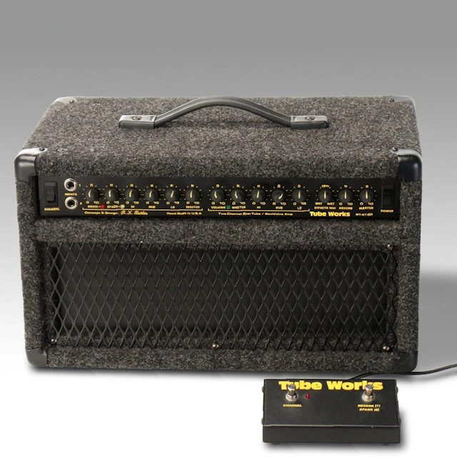 Tube Works RT-2100 Real Tube MosValve Amplifier with Footswitch