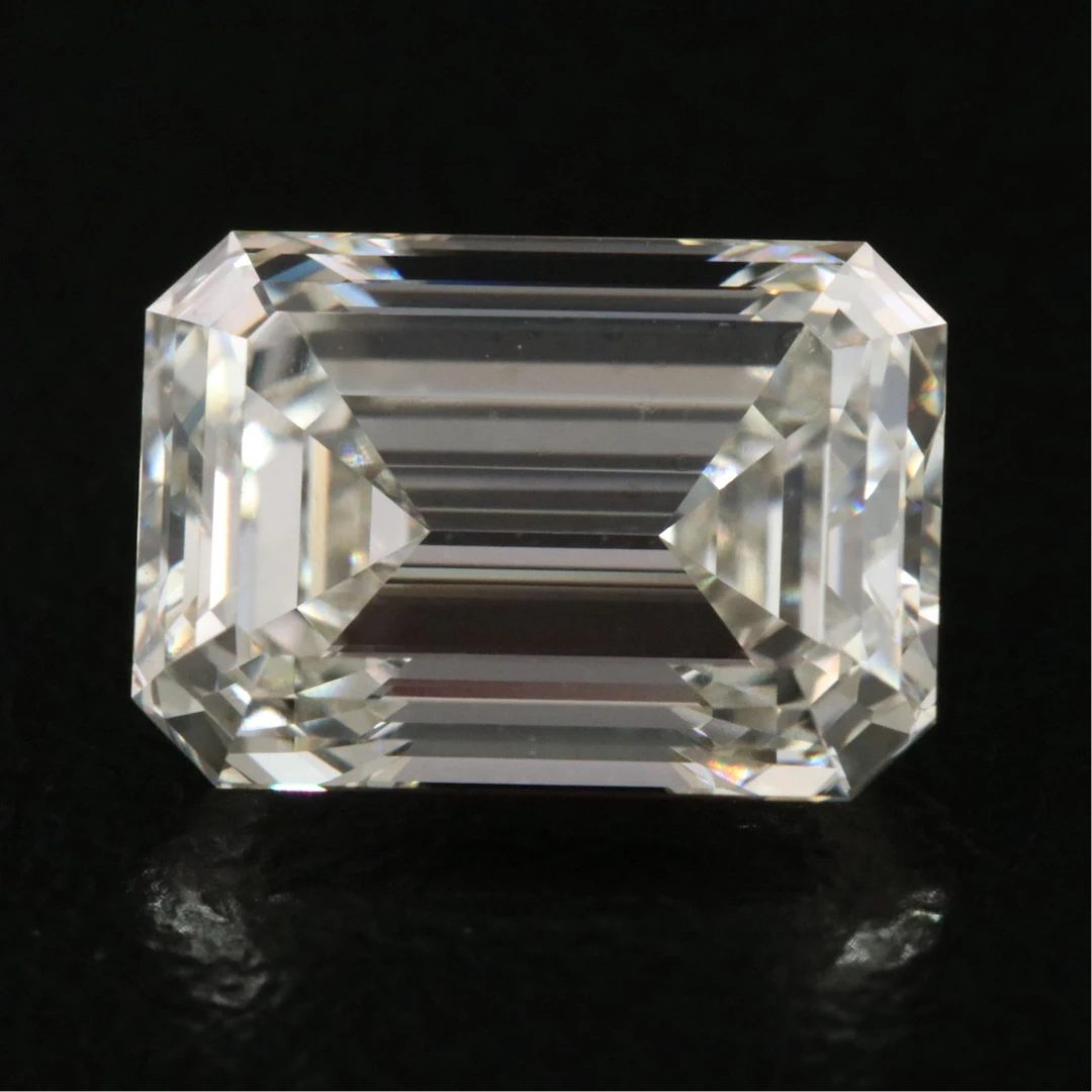 Loose 3.09 CT Lab Grown Diamond with IGI Report
