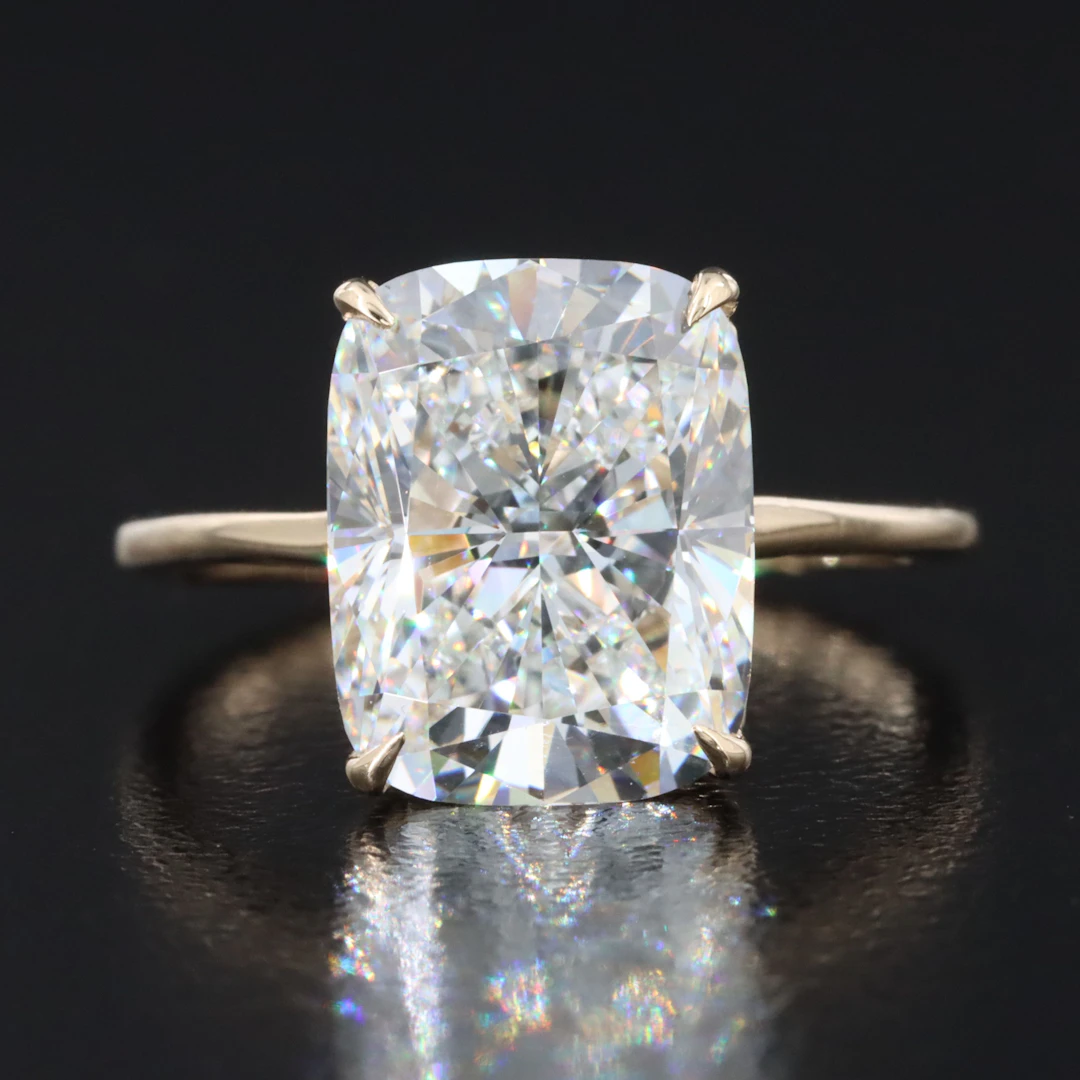14K 5.06 CT Lab Grown Diamond Solitaire Ring with IGI Report