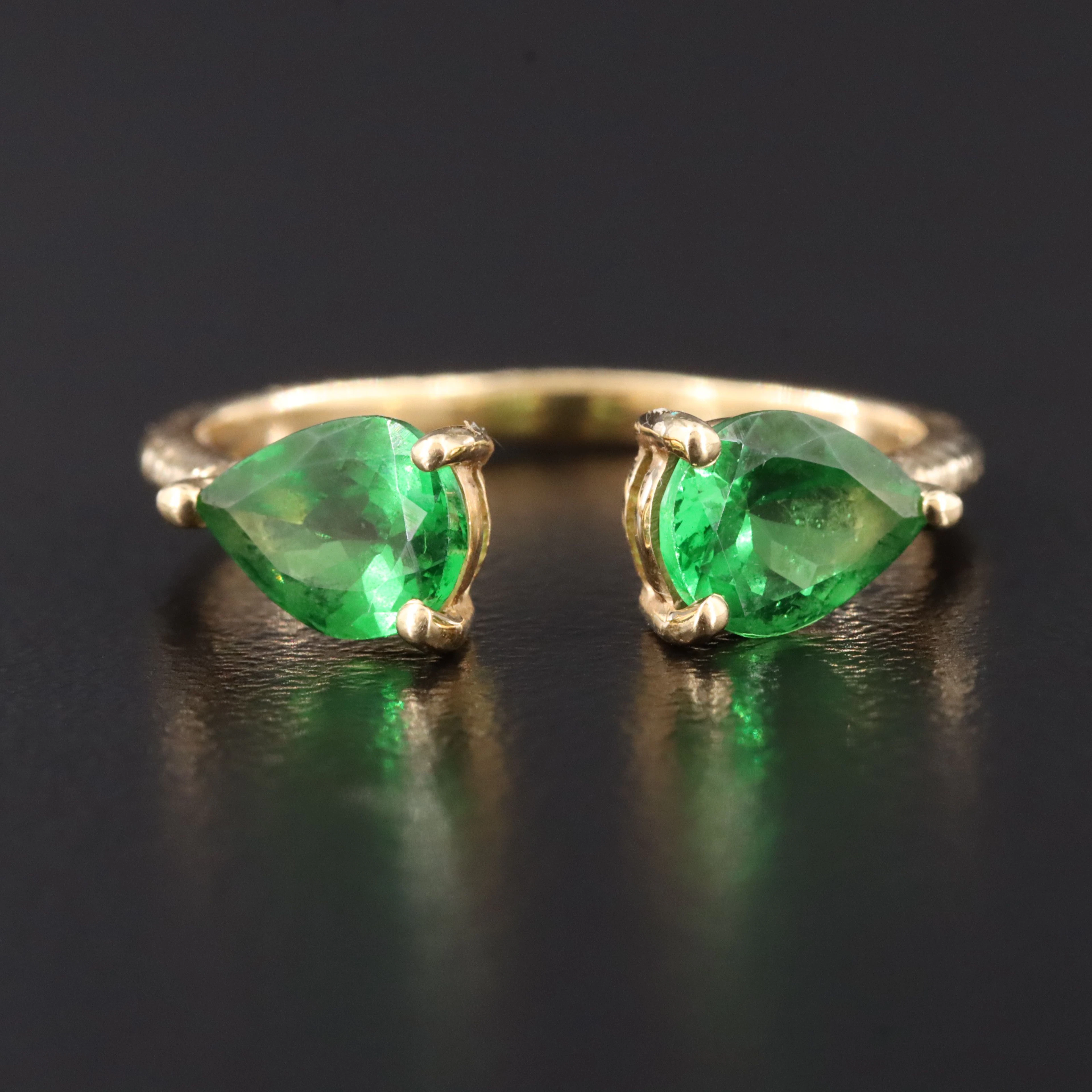 18K Tsavorite Open Ring