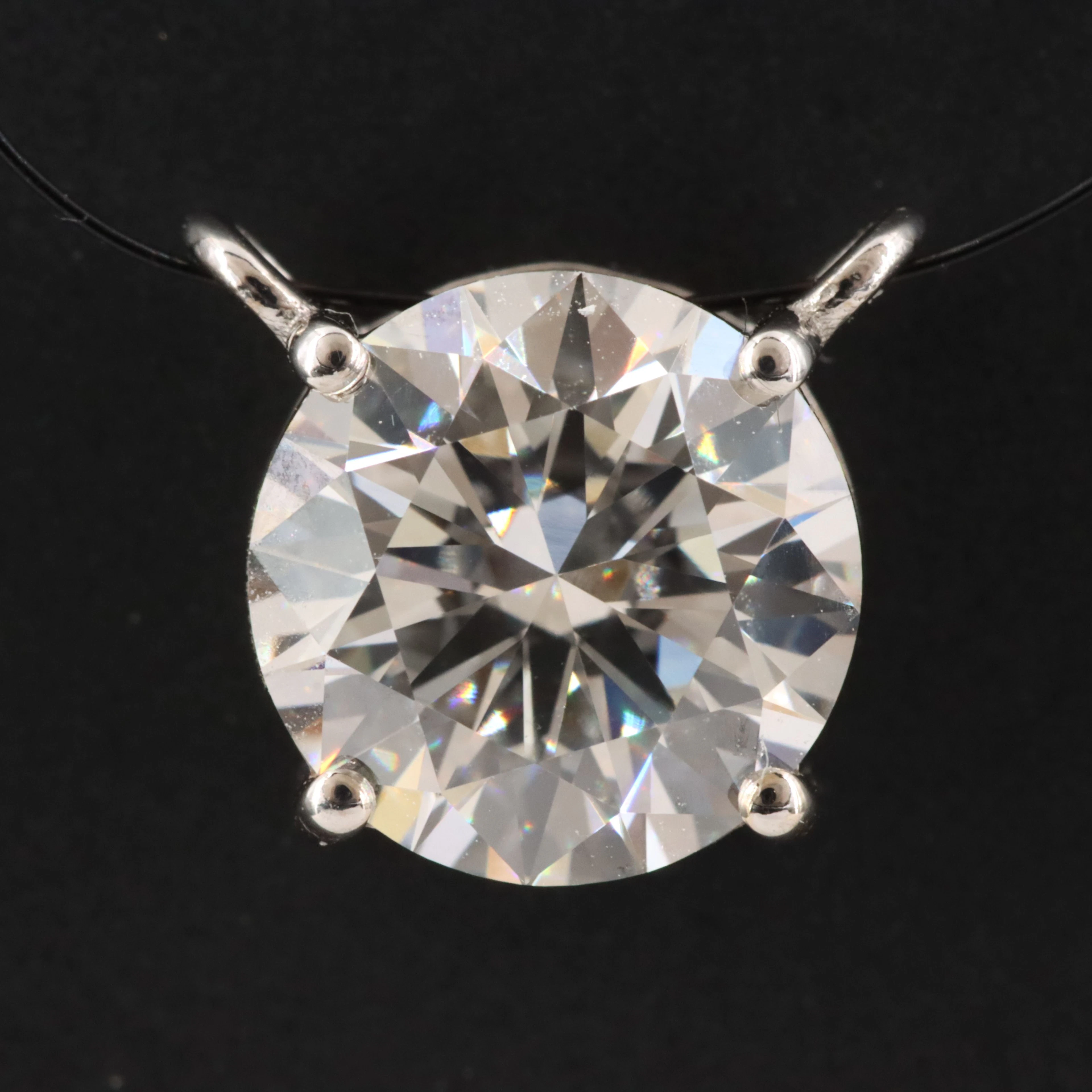 14K 2.04 CT Lab Grown Diamond Pendant with IGI Report