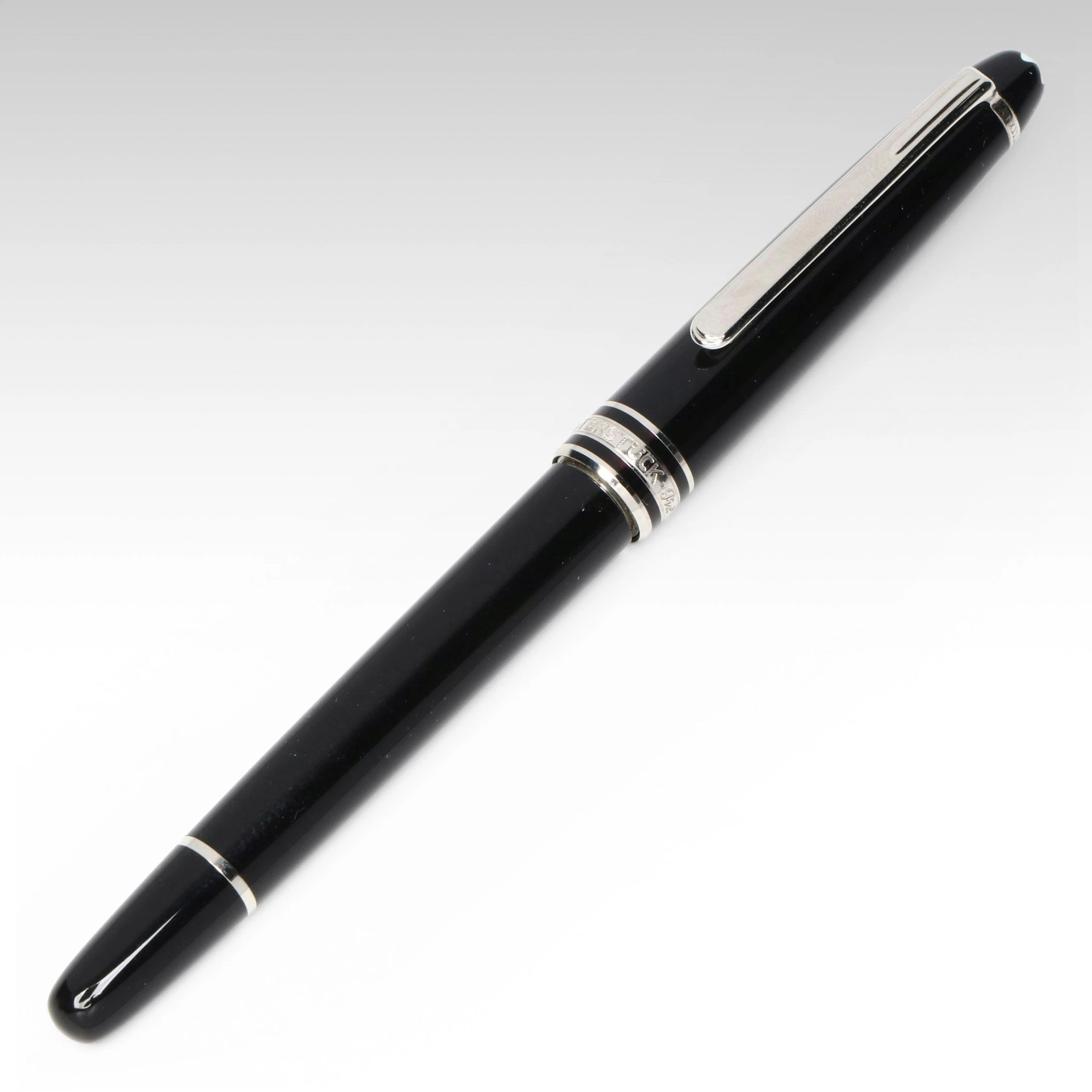 Montblanc "Meisterstück" Black Resin Fineliner Pen