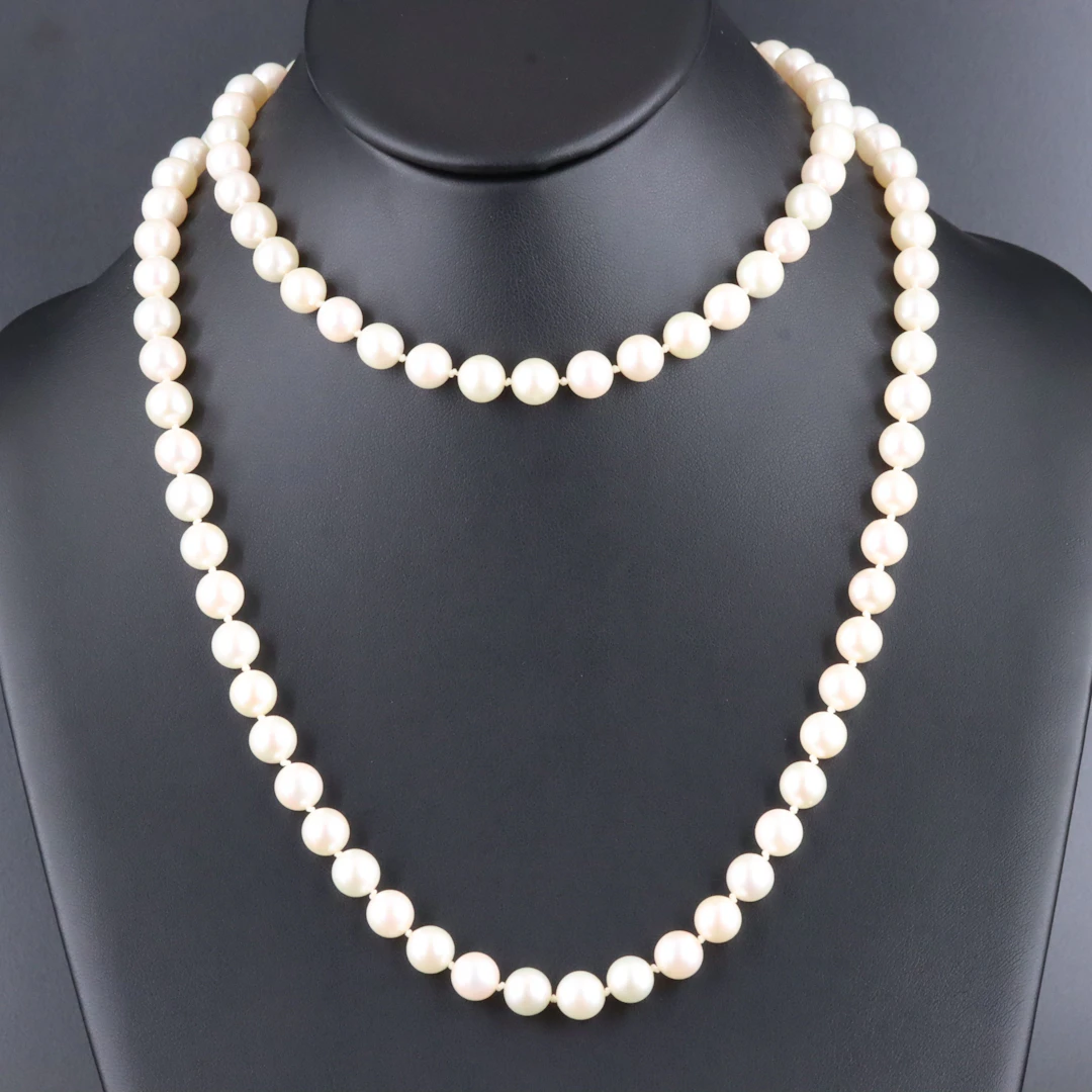 Pearl Necklace with 14K Clasp