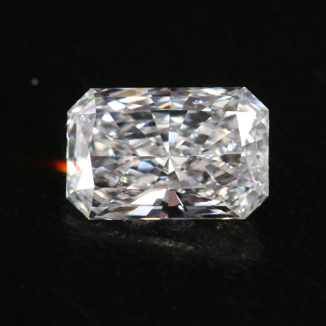 Loose 1.59 CT Lab Grown Diamond with IGI Report