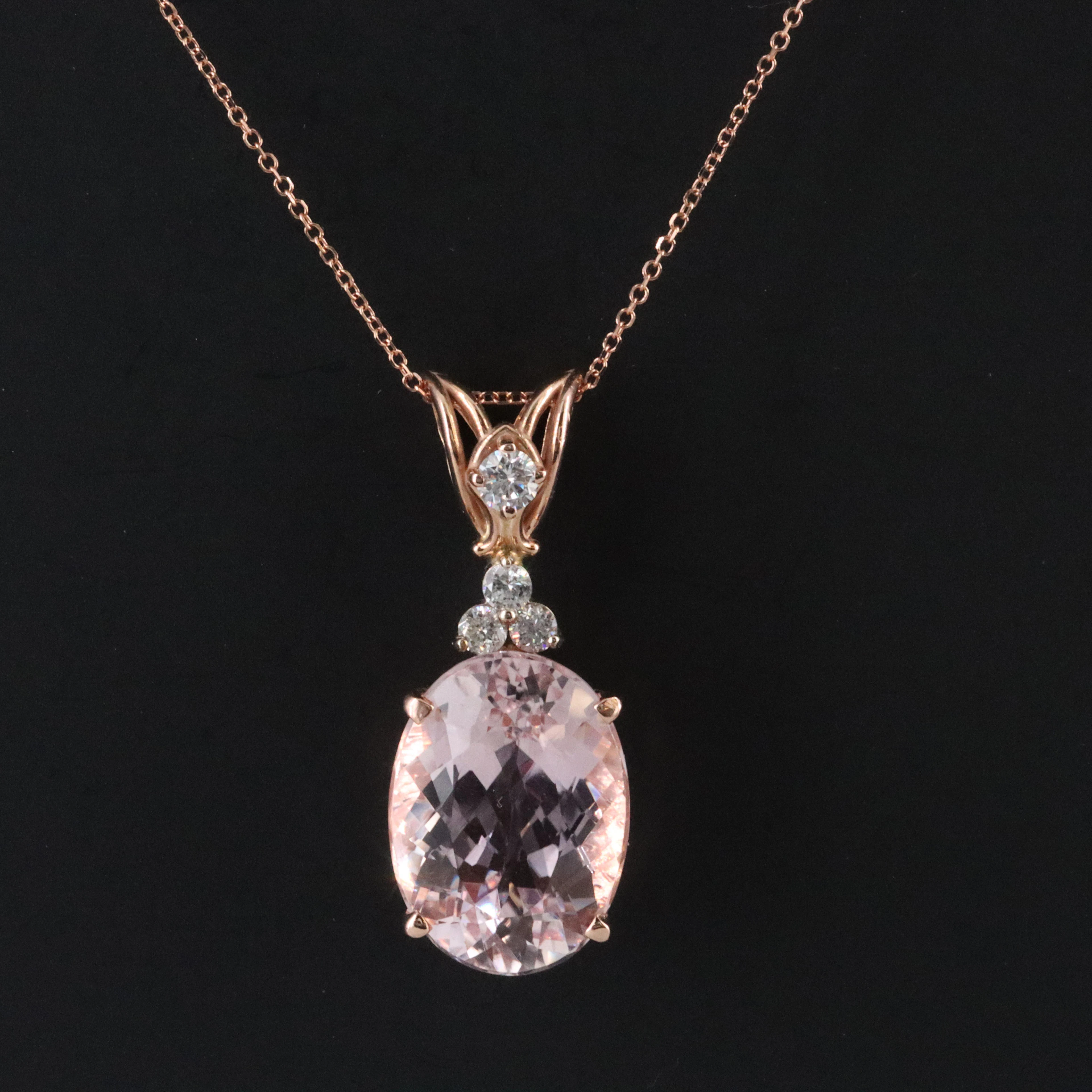 18K Rose Gold 14.58 CT Kunzite and Diamond Pendant on 14K Cable Chain Necklace