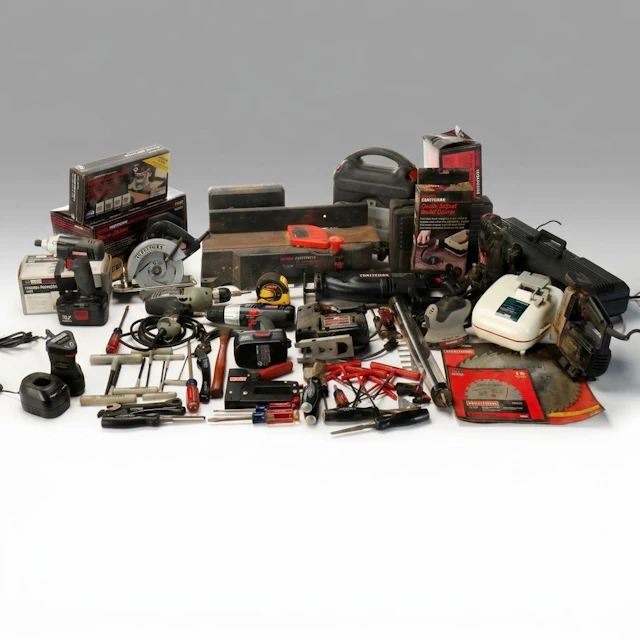 Craftsman Circular Saw with Planers, Blades and More Hand Tools