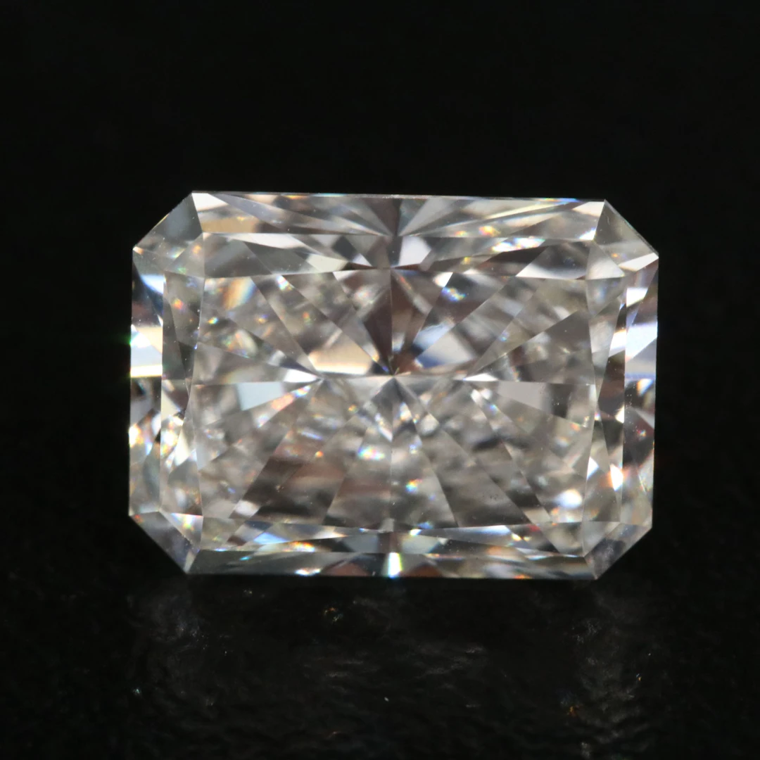 Loose 3.03 CT Lab Grown Diamond with IGI Report