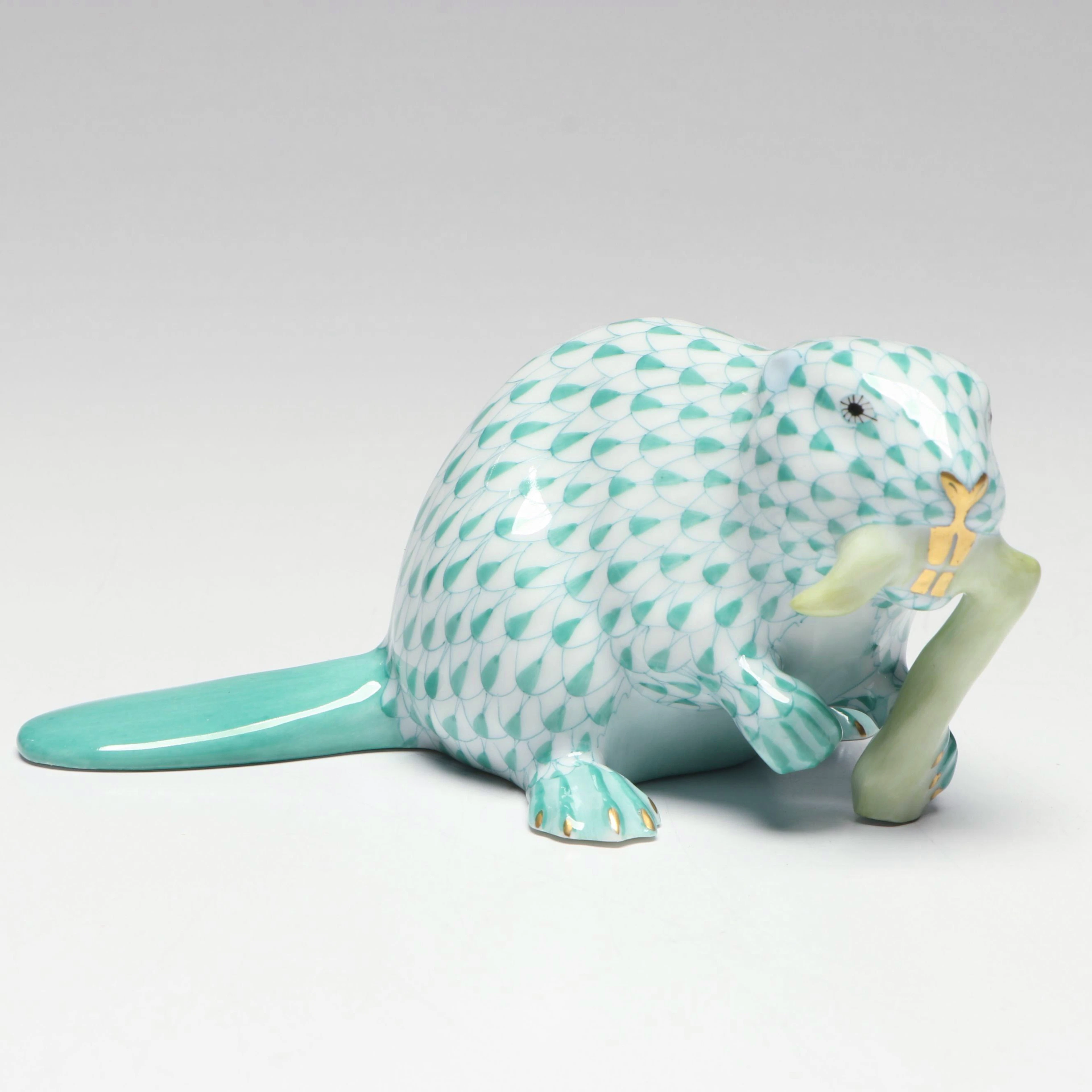 Herend Green Fishnet with Gold "Beaver" Porcelain Figure
