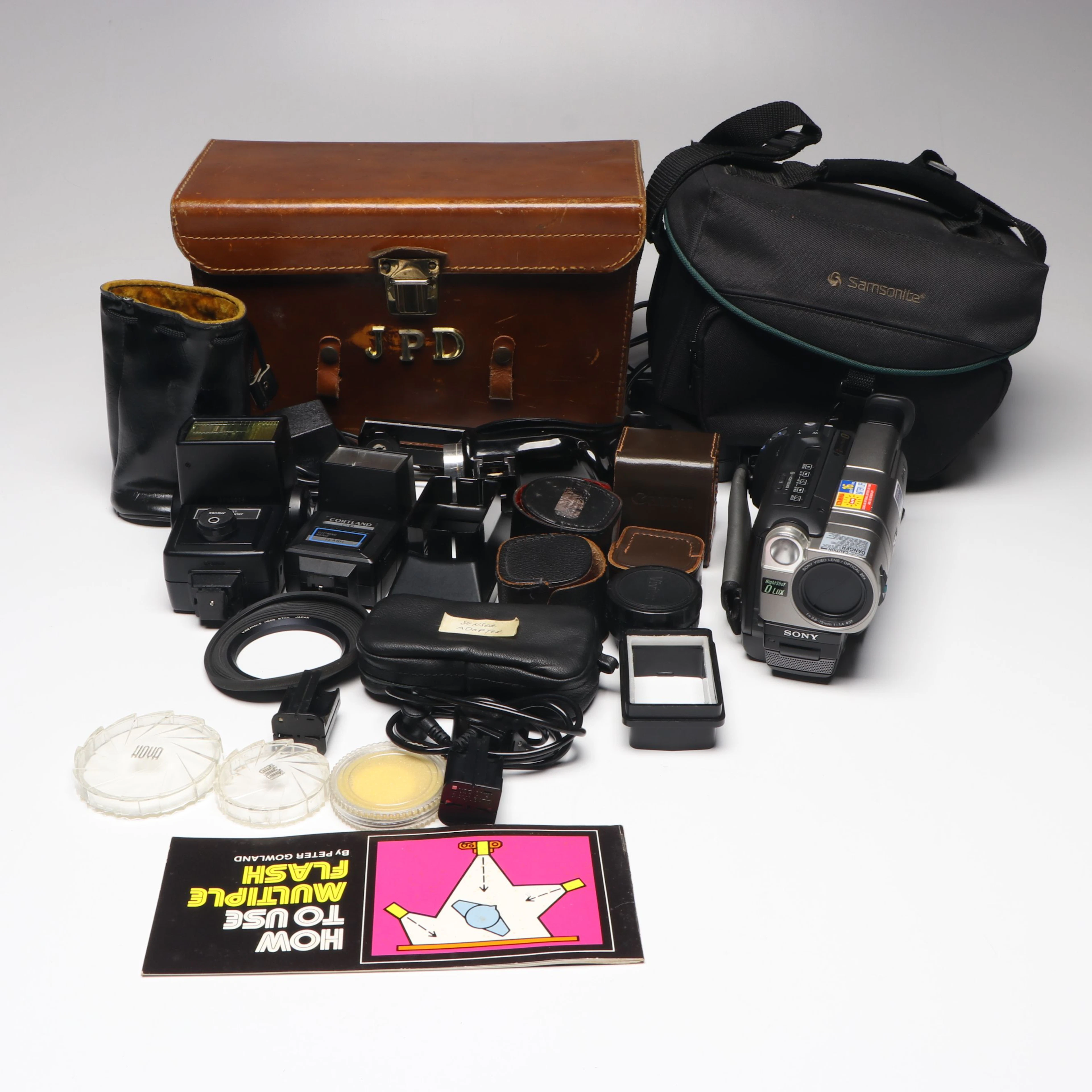 Sony Handyman CCD-TRV37 Video Camera Recorder and More Camera Accessories