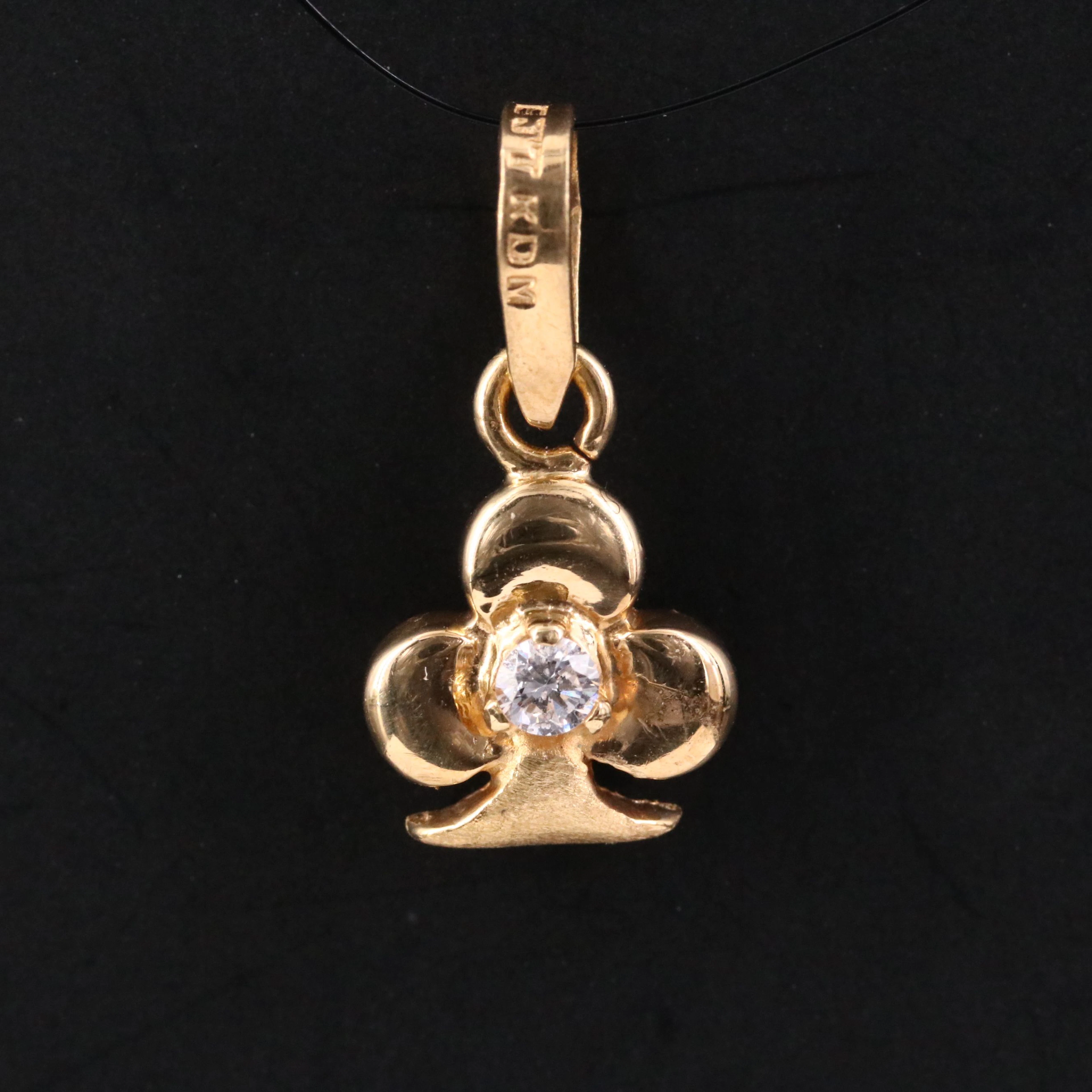 22K 0.07 CT Diamond Ace of Clubs Pendant