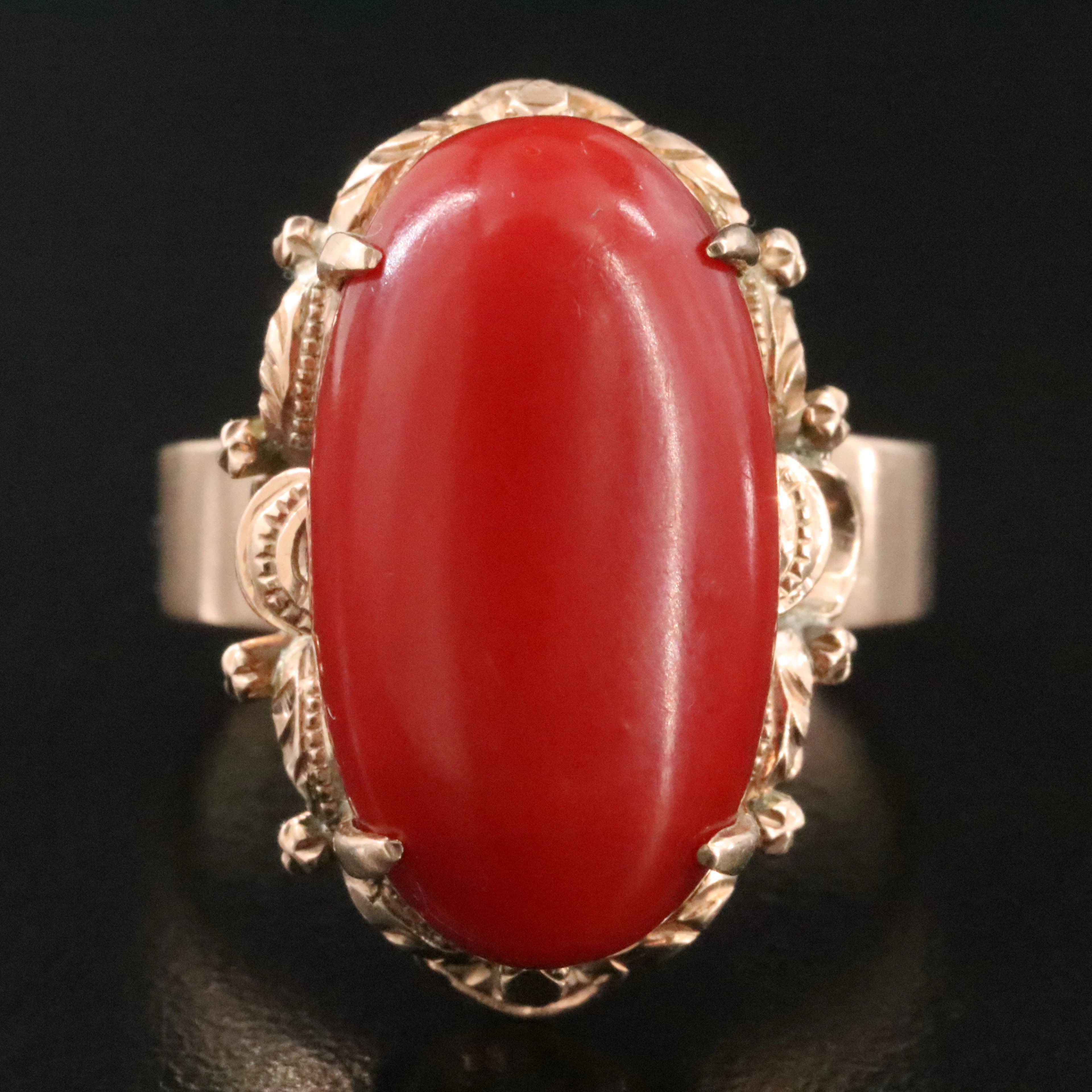 10K Coral Oval Foliate Ring